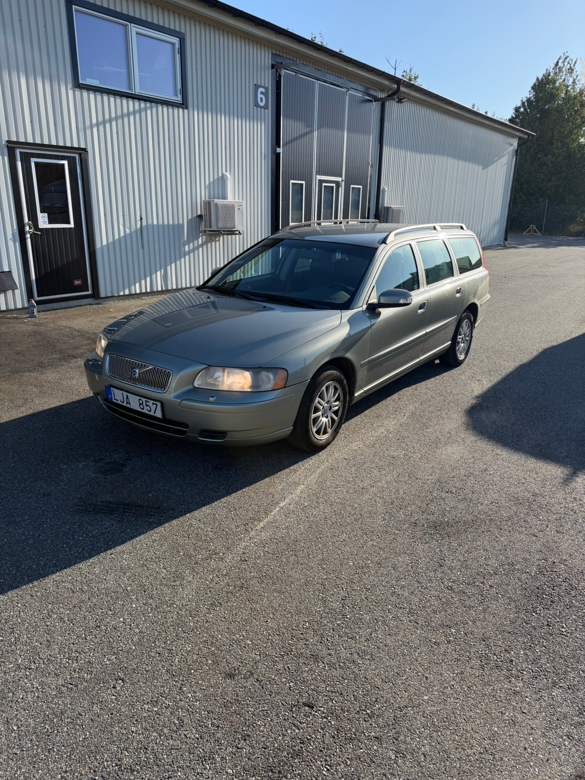 Volvo V70 2.4D Manuell 2007, bild 2/9