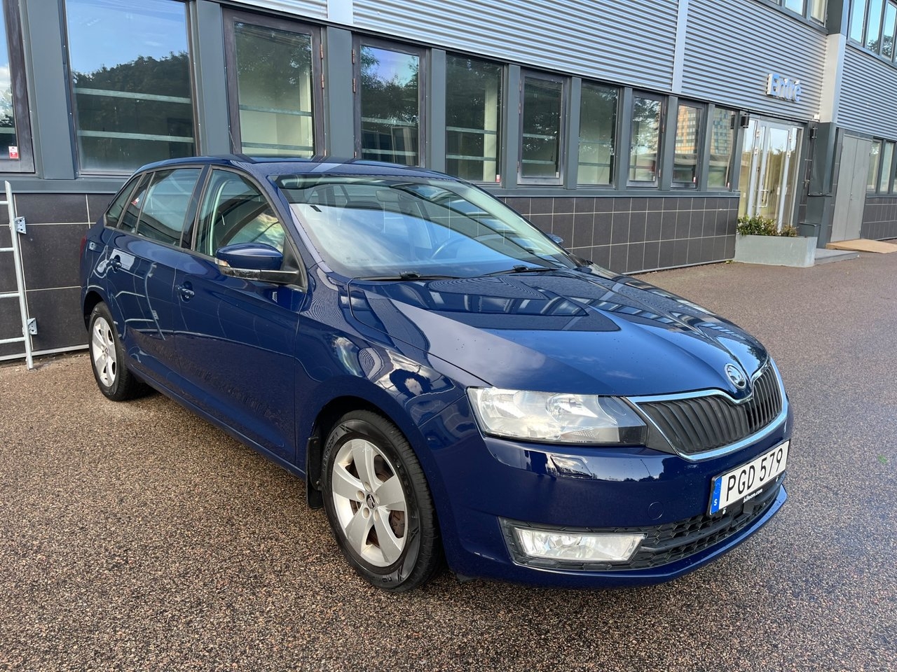 Skoda Rapid 2017, bild 3/10