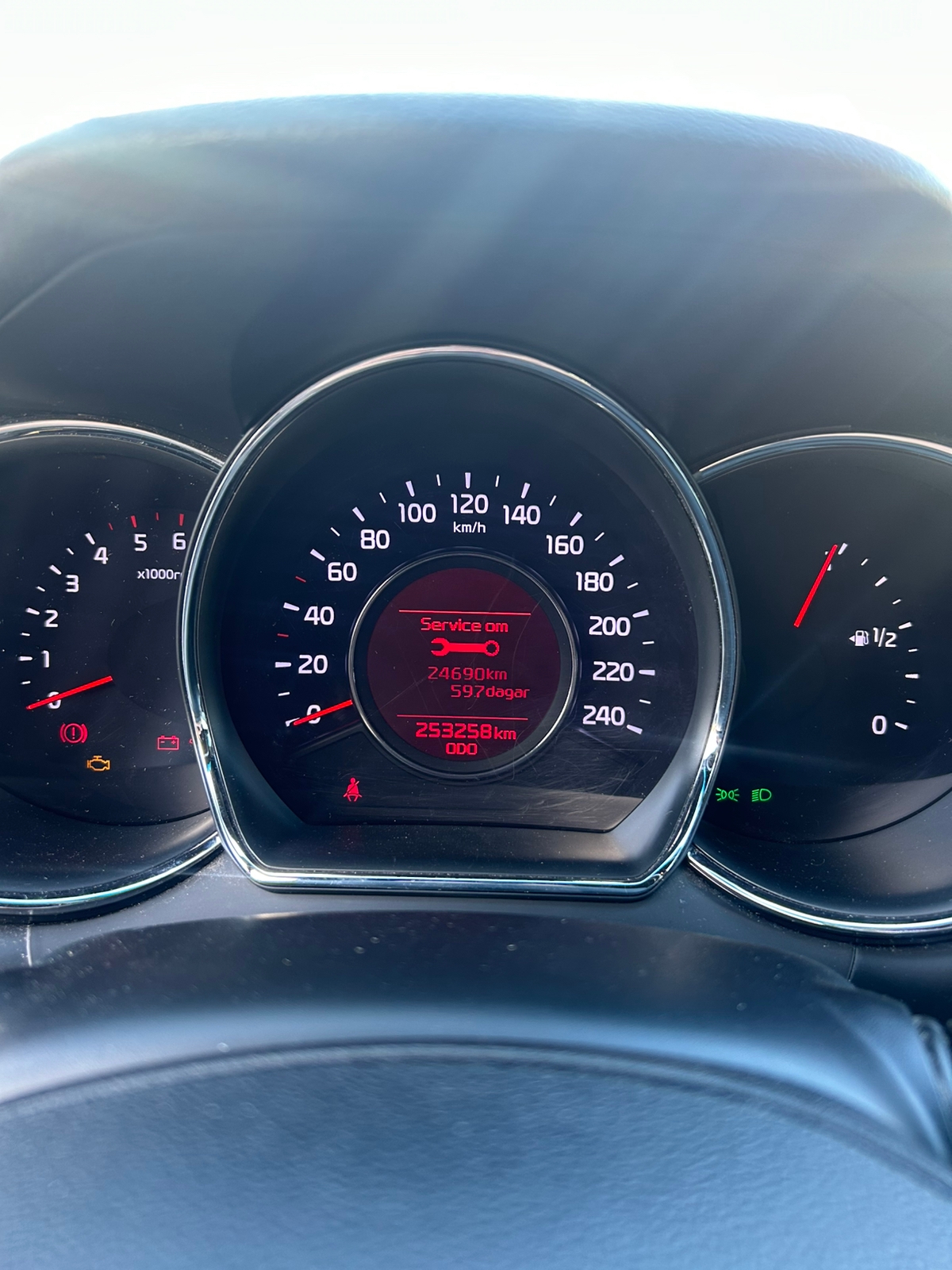Kia Ceed _sw 1.6 CRDi Manuell 2017, bild 7/8