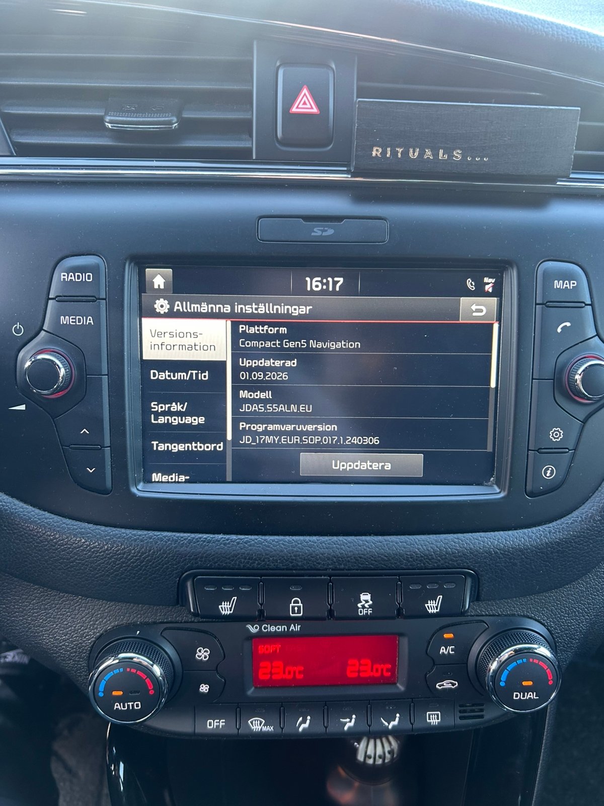 Kia Ceed _sw 1.6 CRDi Manuell 2017, bild 8/8