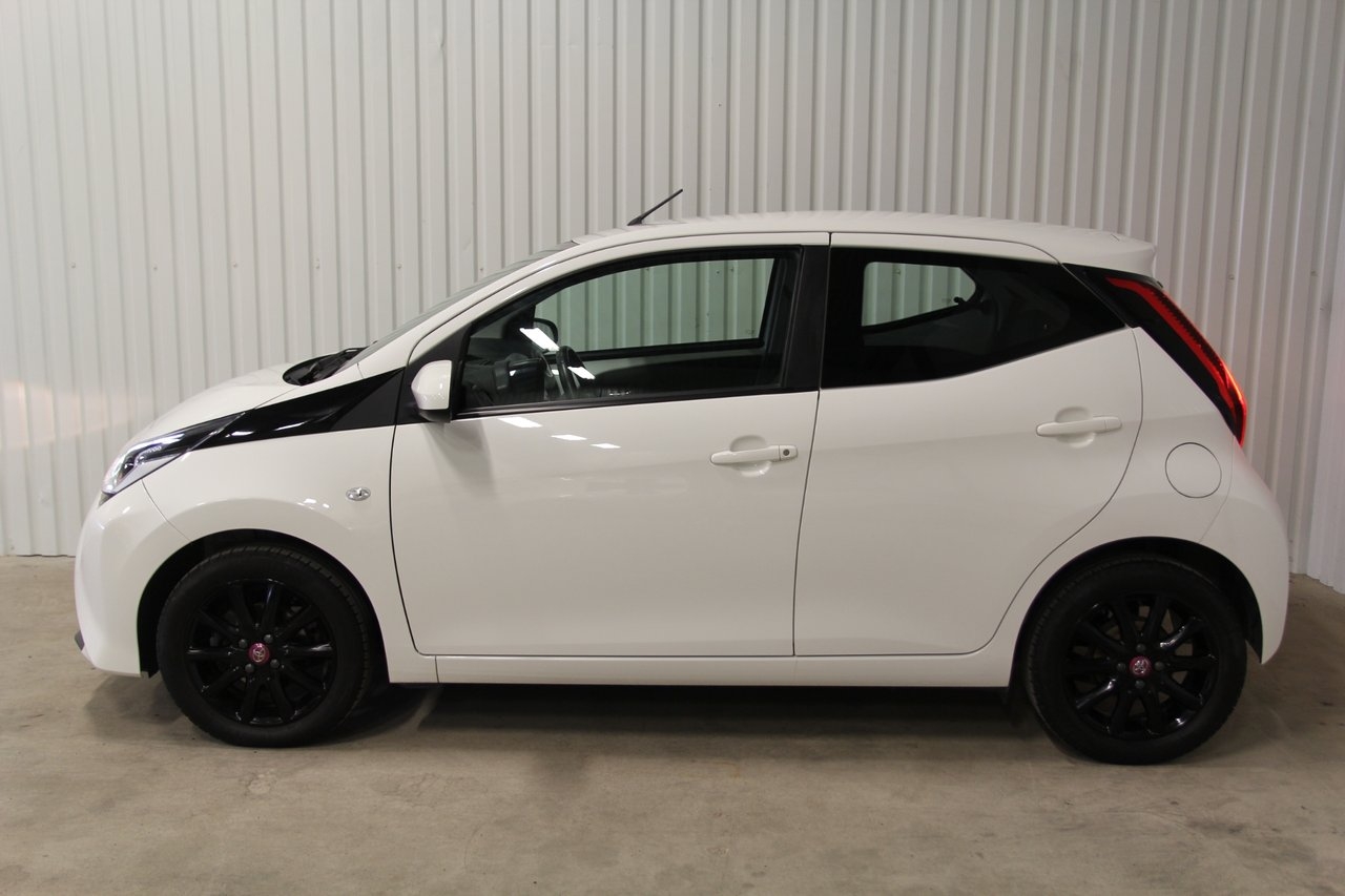 Toyota Aygo 2020, bild 2/10
