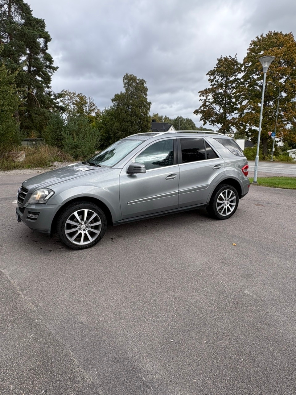 Mercedes-Benz ML 2010, bild 2/10