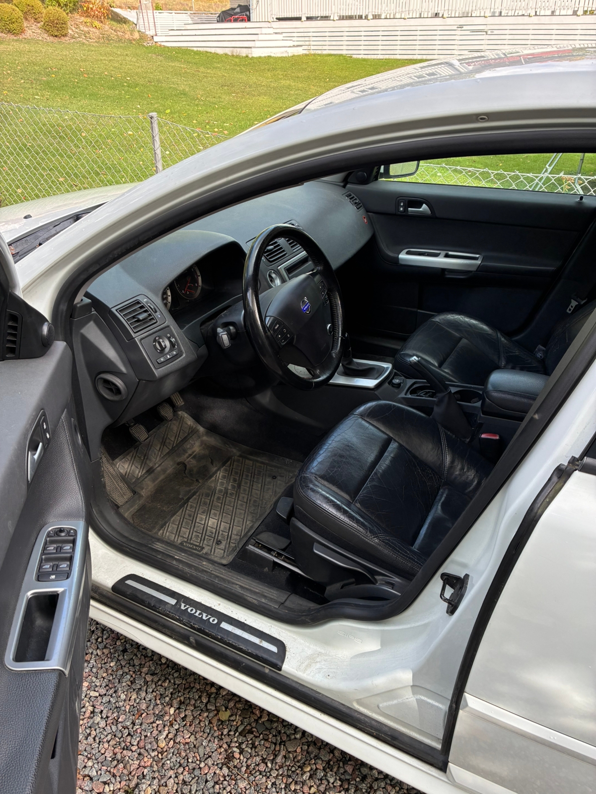 Volvo S40 T5 AWD Manuell R-design 2005, bild 3/6