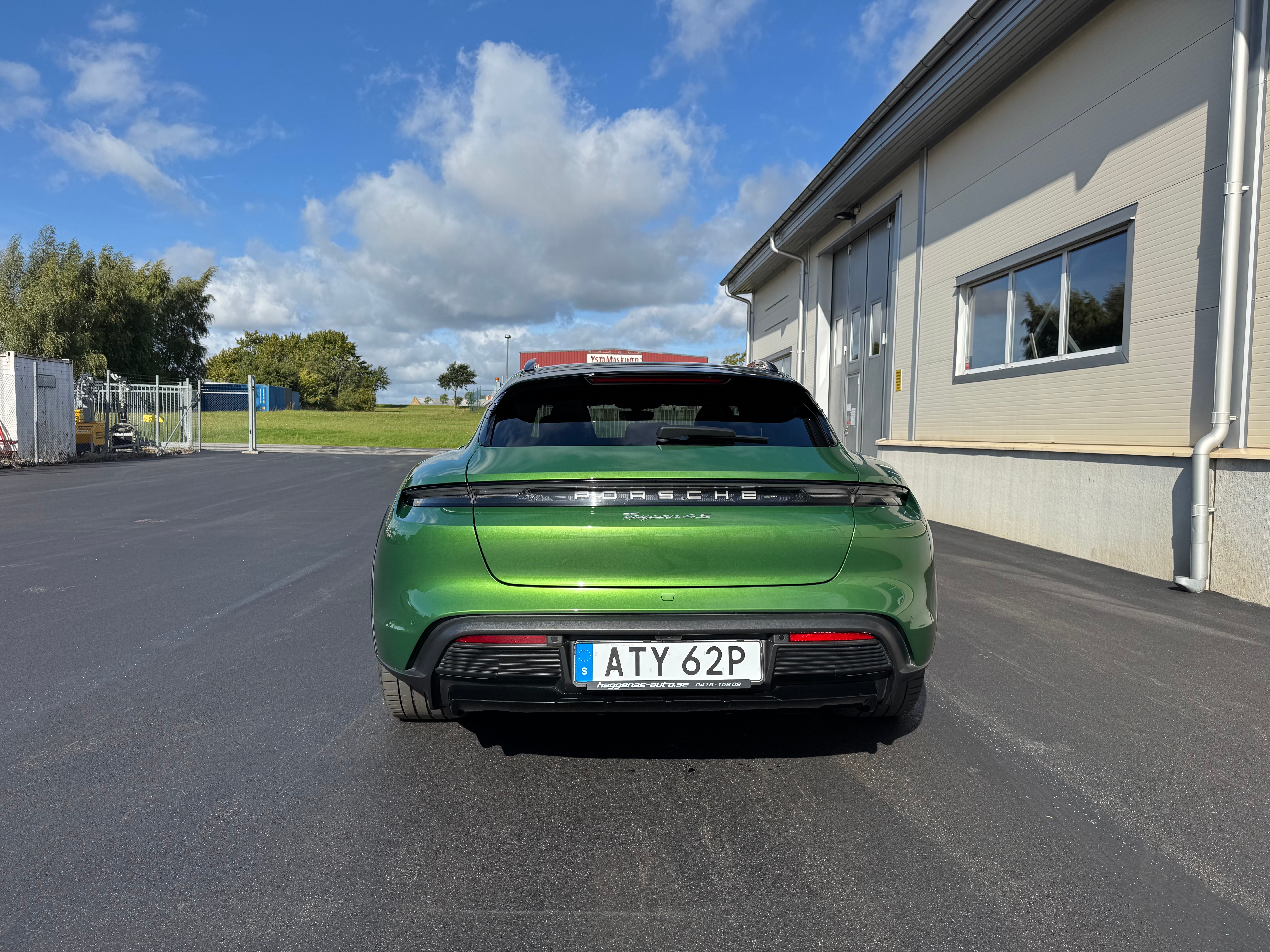 Porsche Taycan 2022, bild 3/9