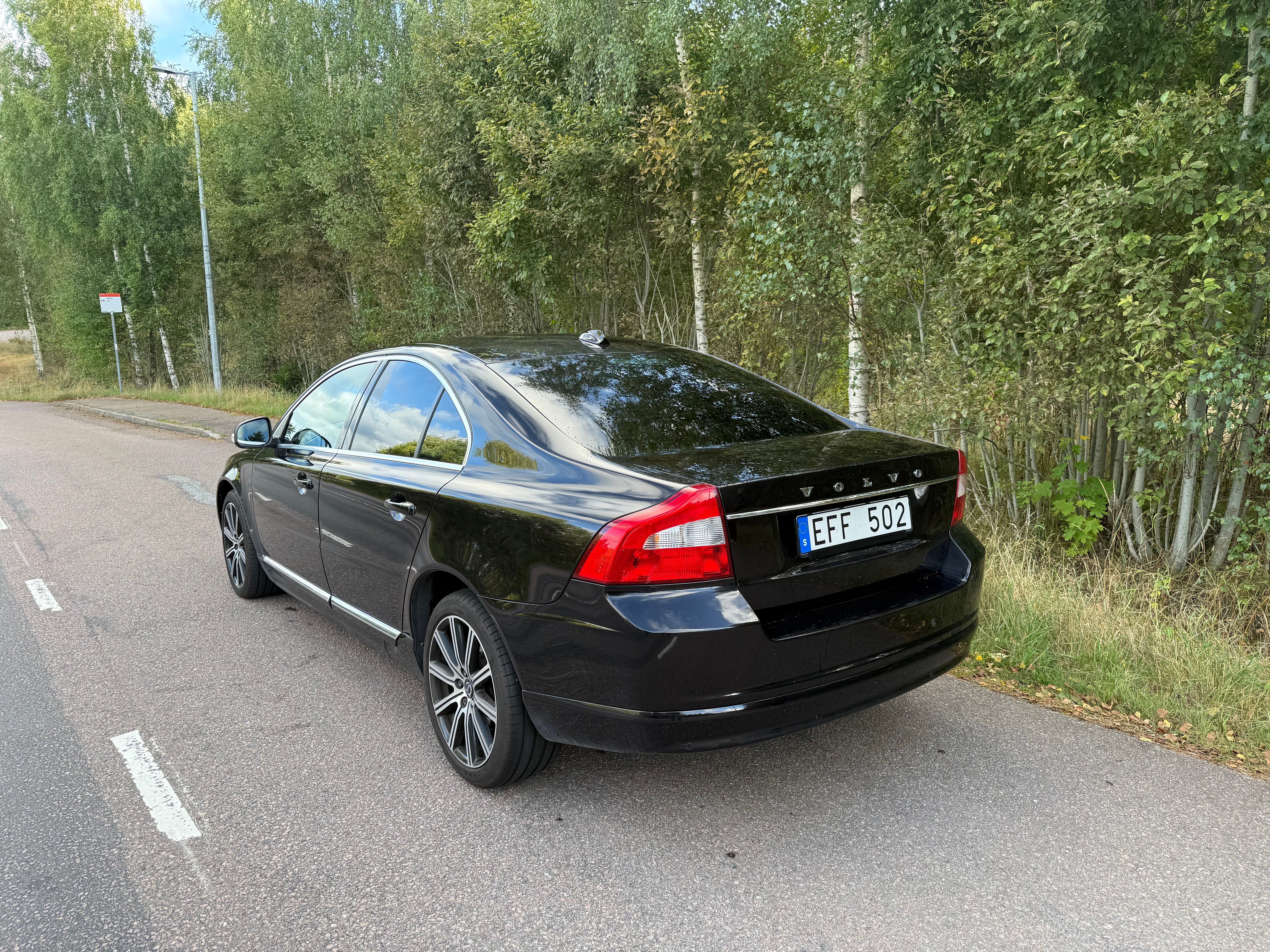 Volvo S80 2.4D Geartronic 2010, photo 2/5