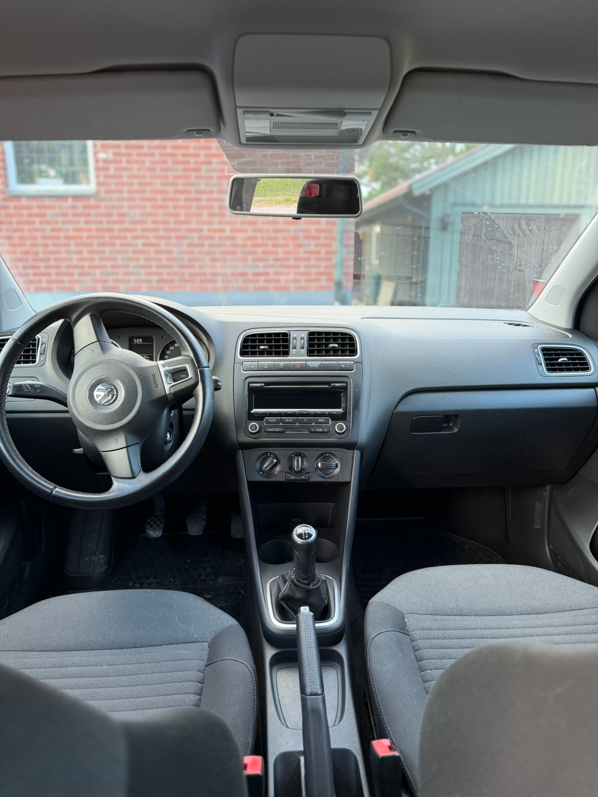 Volkswagen Polo 5-dörrar 1.2 TSI Manuell 2012, bild 7/7