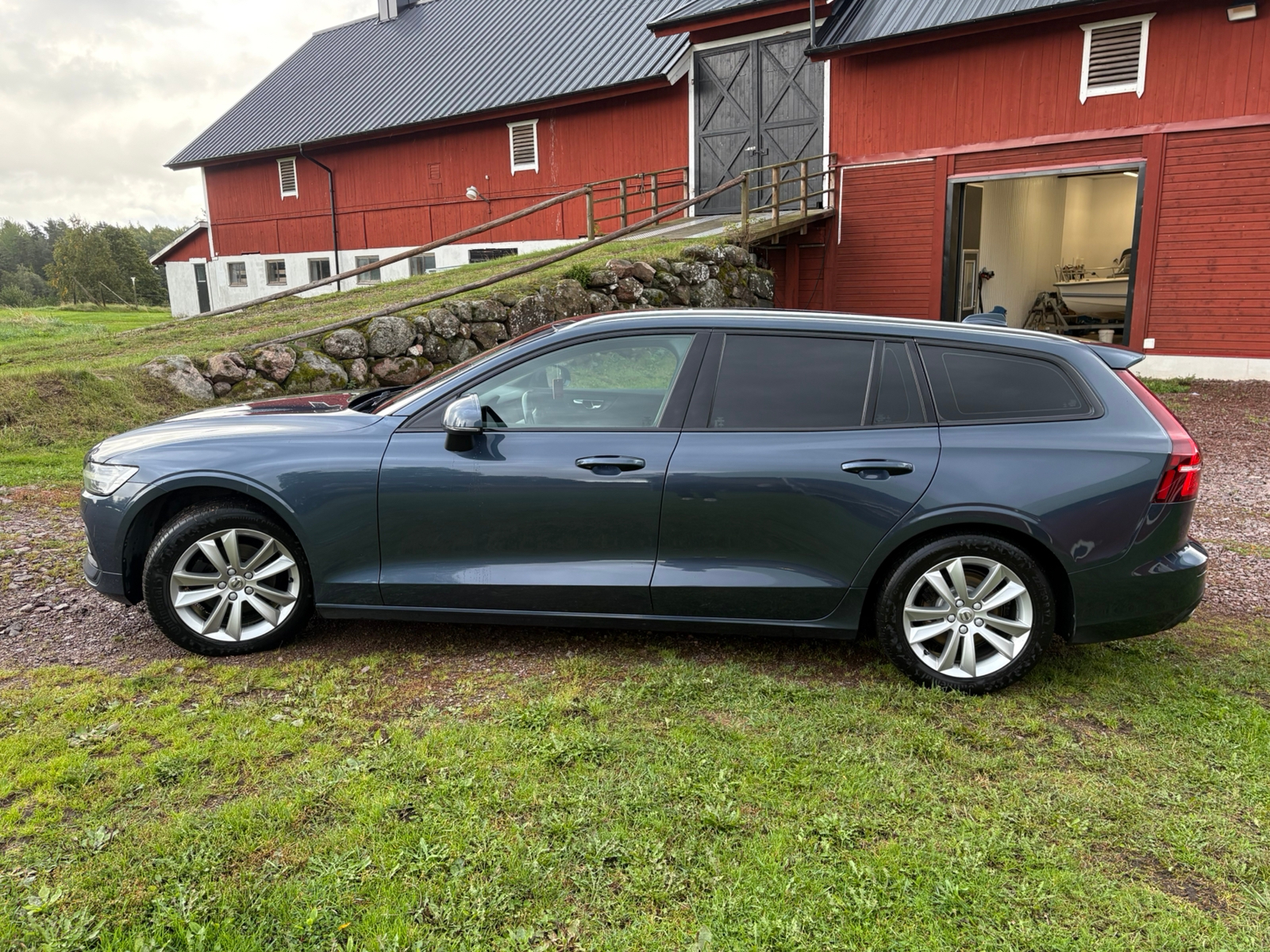 Volvo V60 D3 AWD Geartronic 2019, bild 4/10