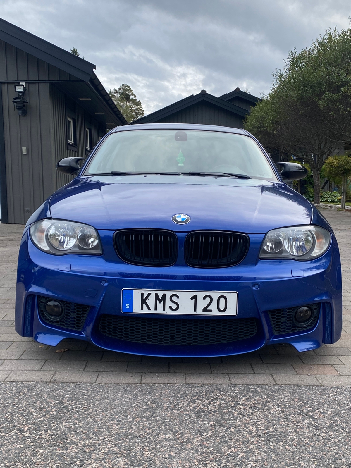BMW 120