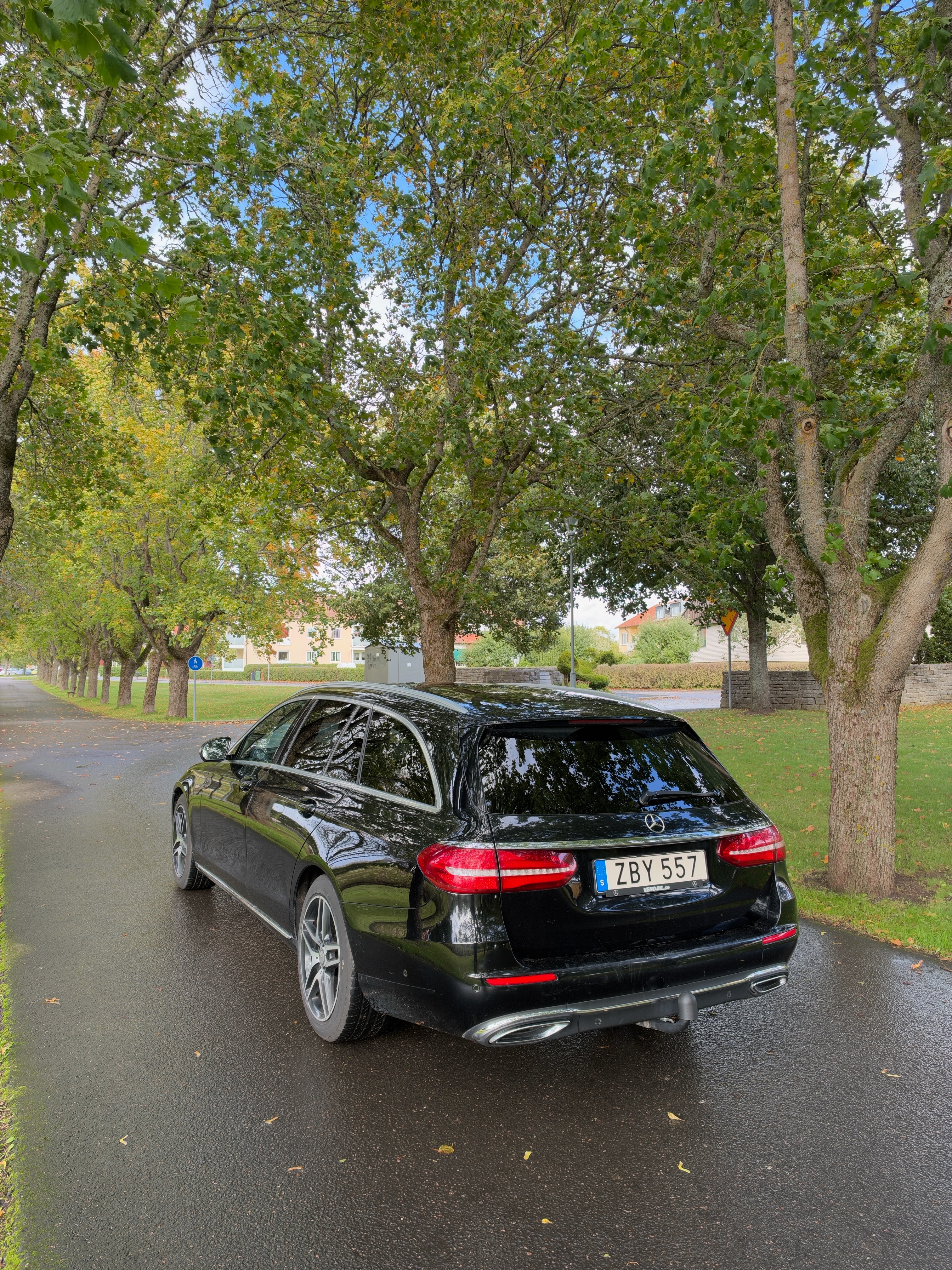 Mercedes-Benz E 220 T d 9G-Tronic 2018, bild 4/9