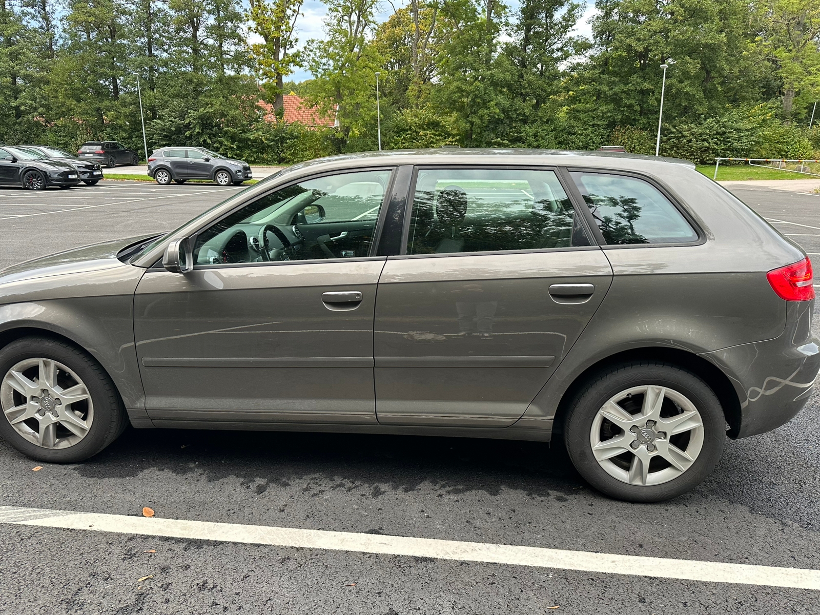 Audi A3 Sportback 1.6 TDI Manuell 2013, bild 3/8