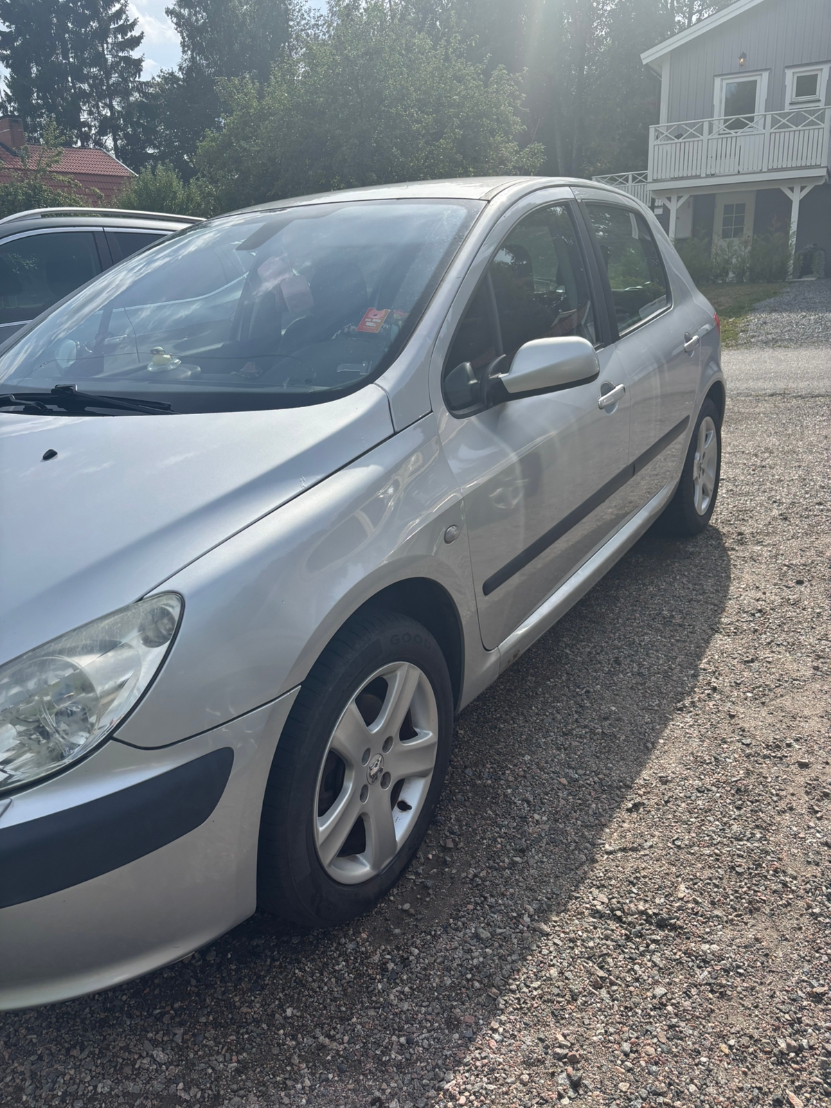Peugeot 307 5-dörrar 1.6 Manuell 2002, bild 6/10