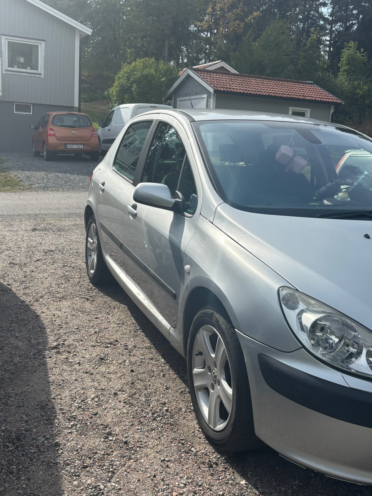 Peugeot 307 5-dörrar 1.6 Manuell 2002, bild 5/10