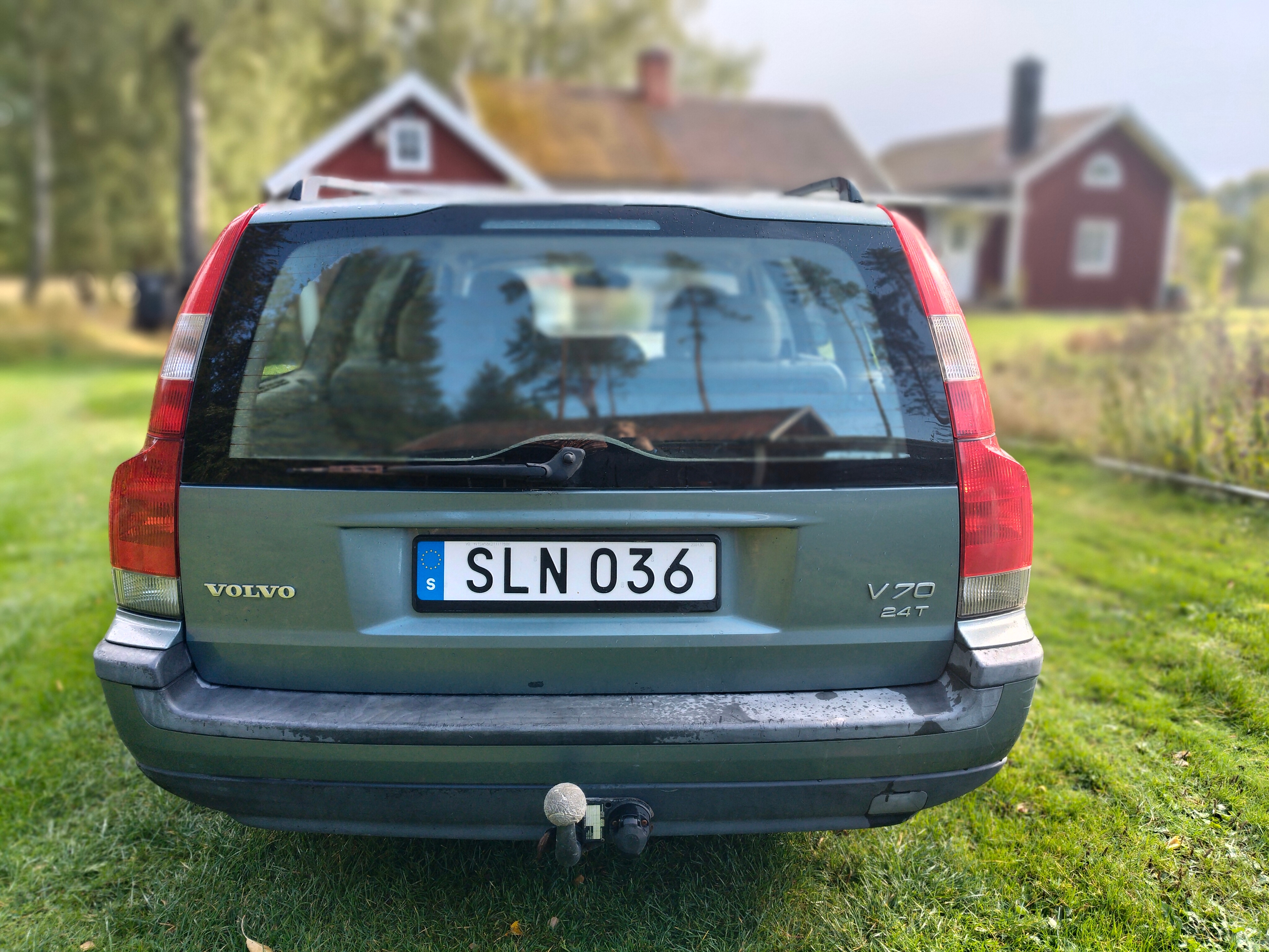 Volvo V70 2.4 T Manuell 2001, bild 2/10