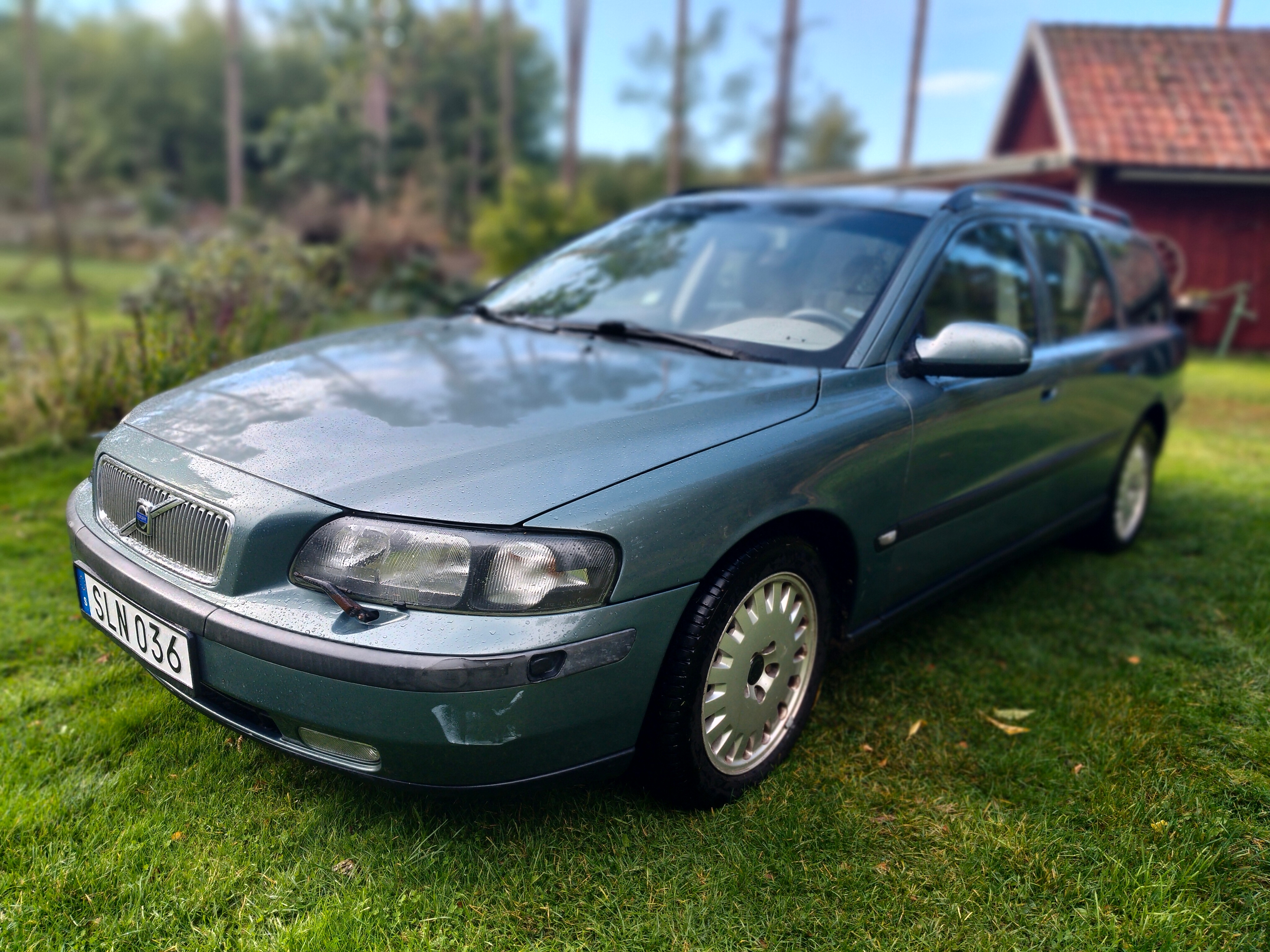 Volvo V70 2.4 T Manuell 2001, bild 3/10