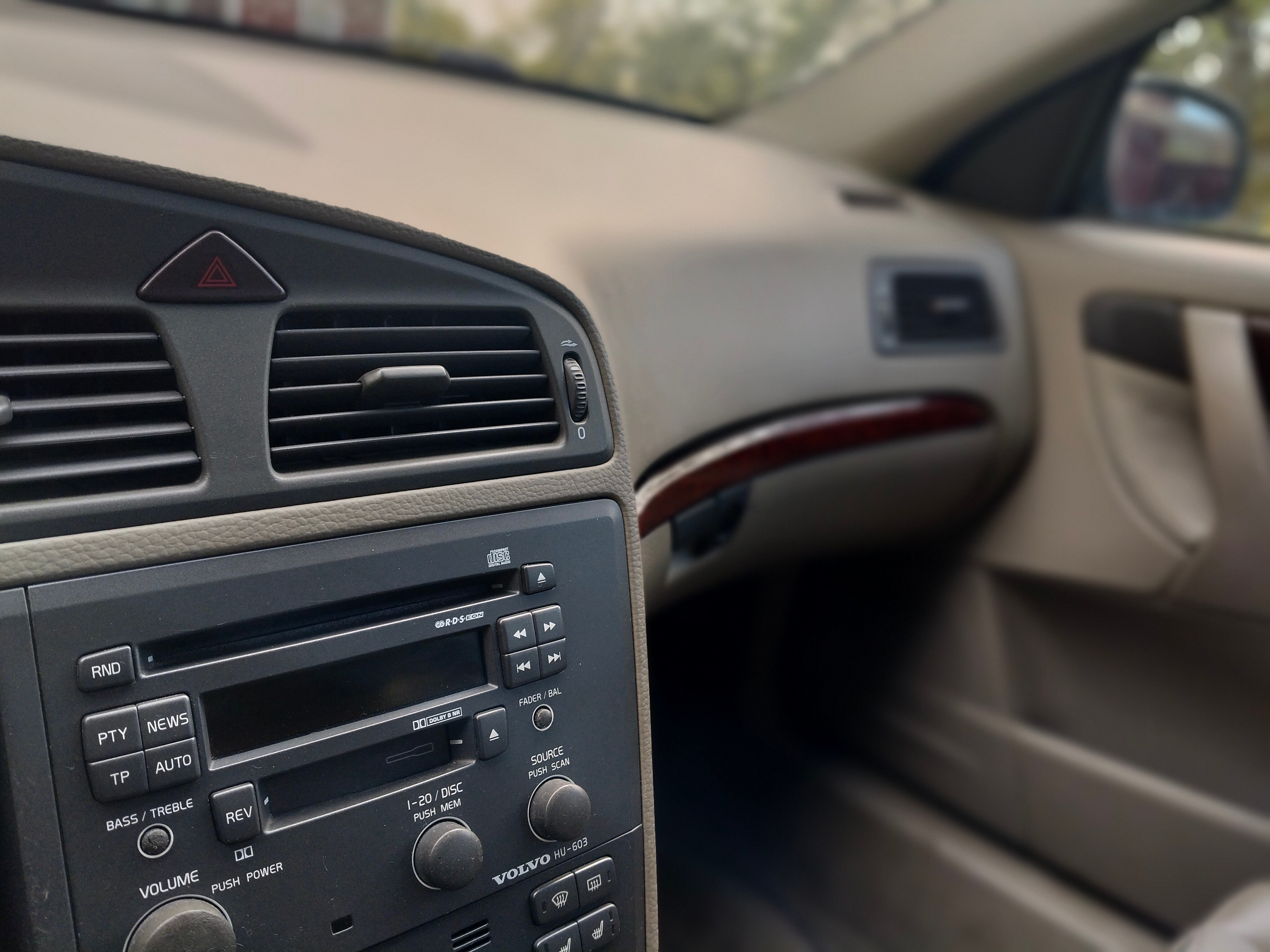 Volvo V70 2.4 T Manuell 2001, bild 6/10
