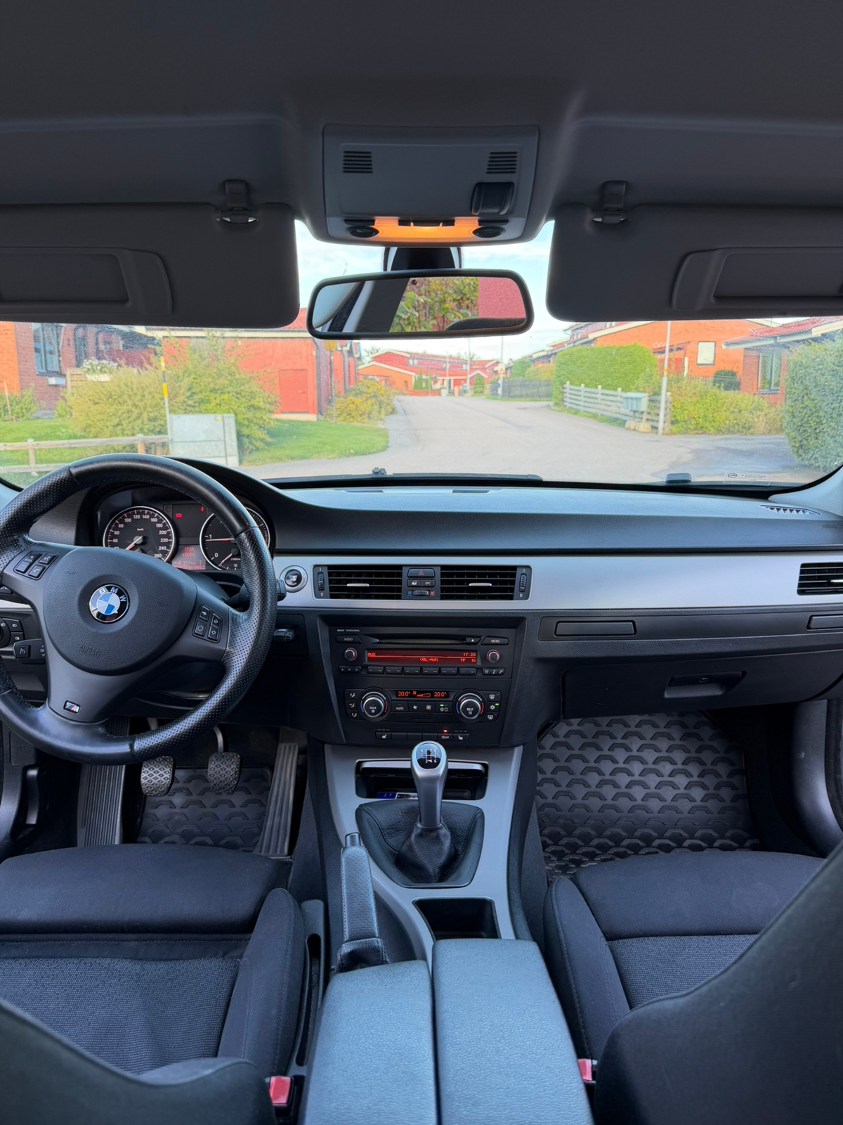 BMW 318 d Touring Manuell 2008, bild 3/5