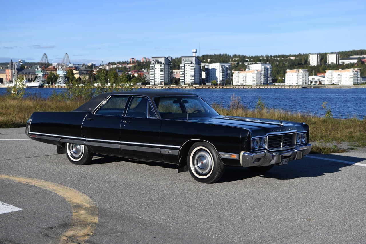 Chrysler New Yorker