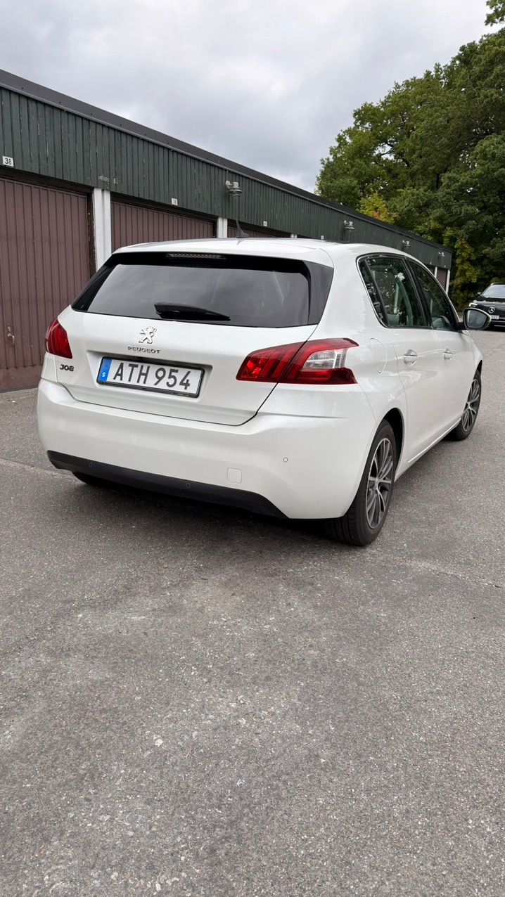 Peugeot 308 1.6 THP 125hk Allure 2014, bild 3/6
