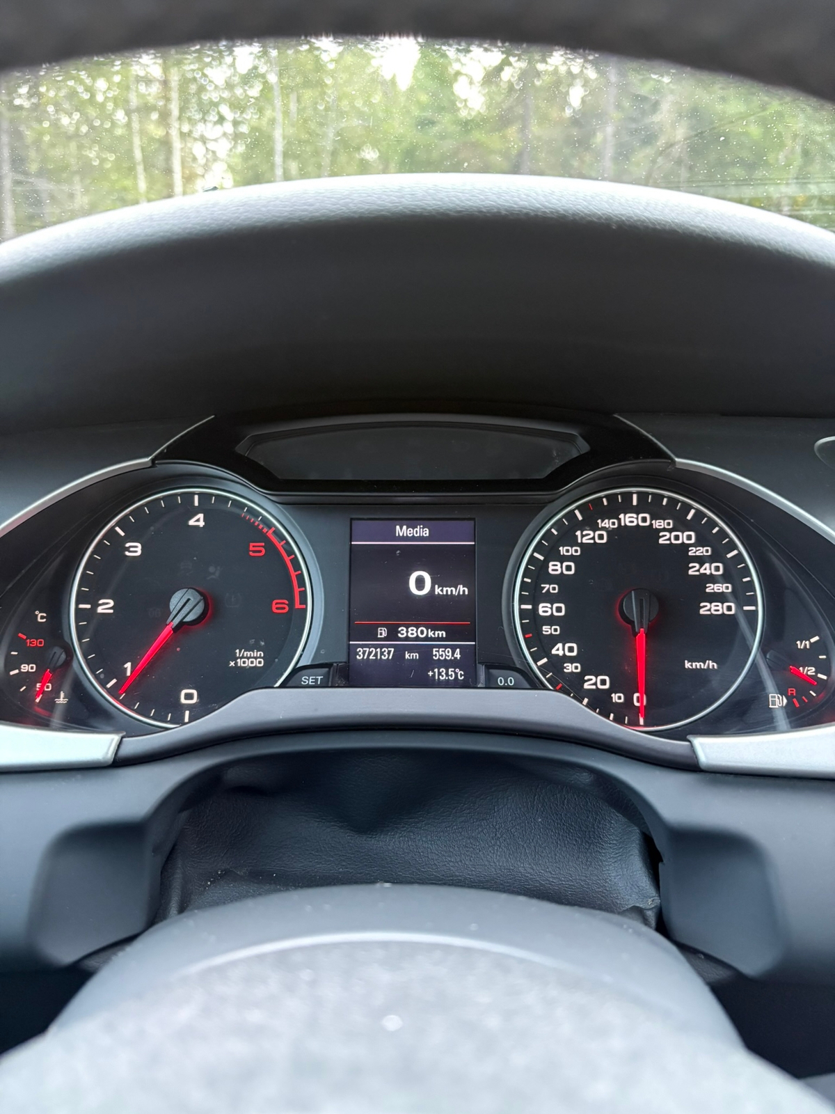 Audi A4 2010, kuva 5/6
