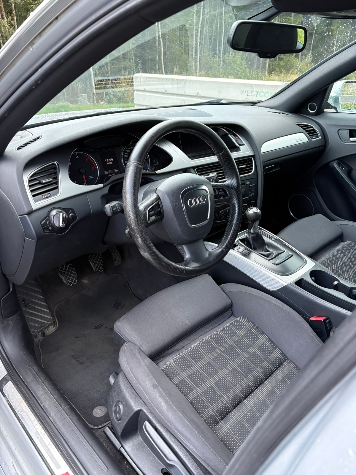 Audi A4 2010, kuva 3/6