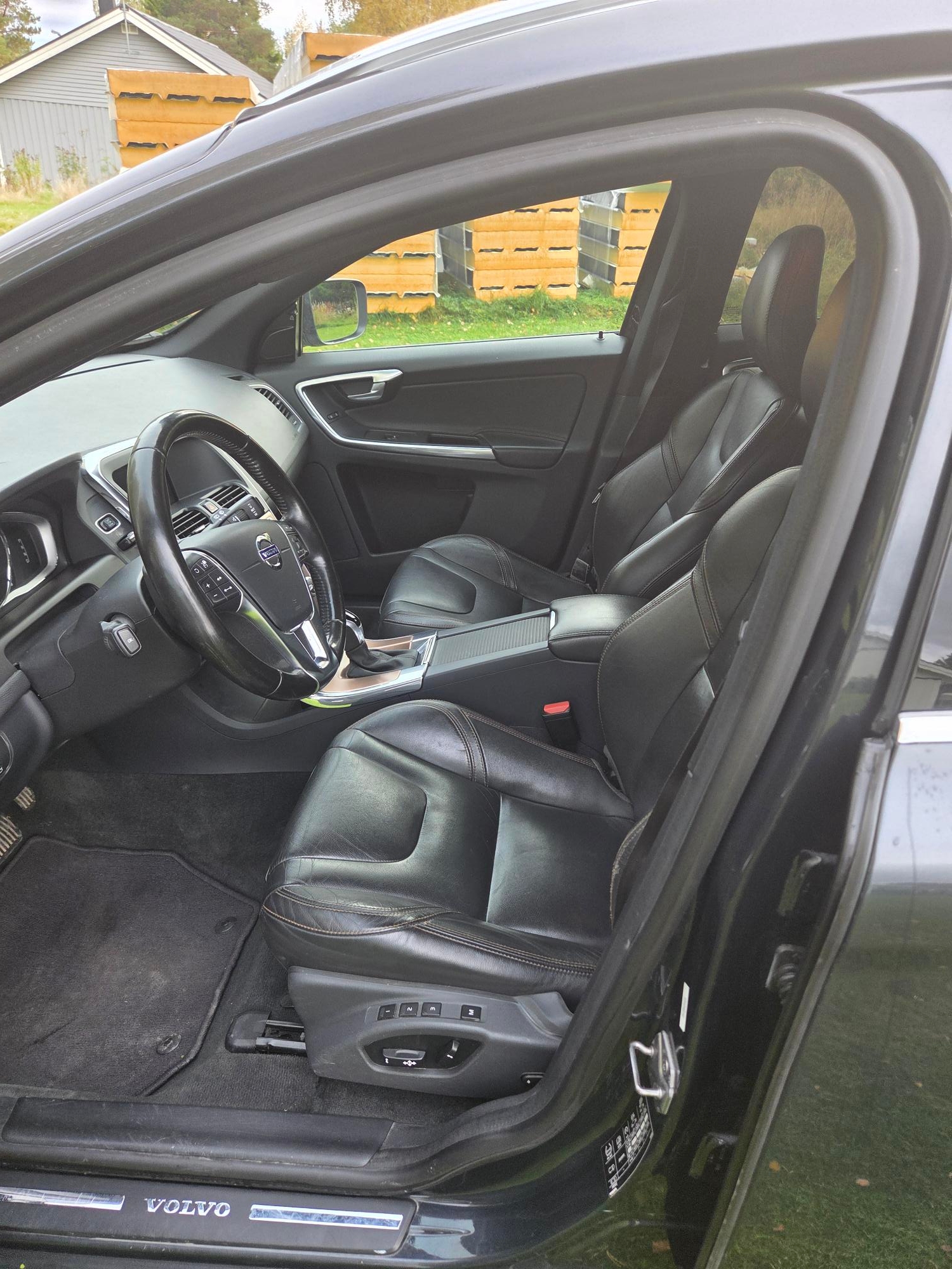 Volvo XC60 D4 AWD Geartronic 2017, bild 6/10
