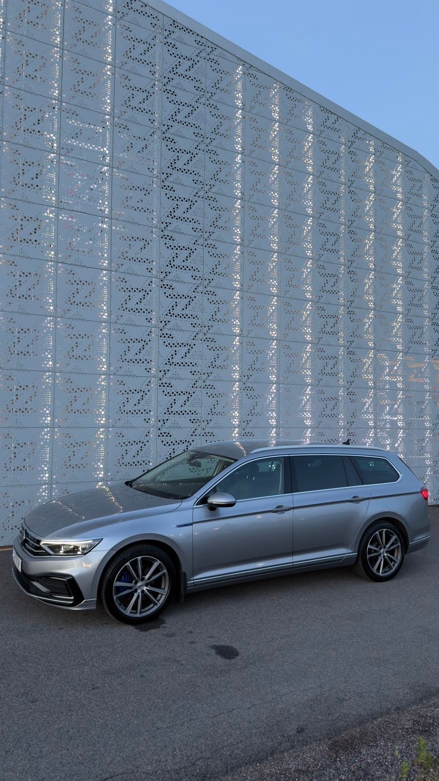 Volkswagen Passat 2021, bild 2/10