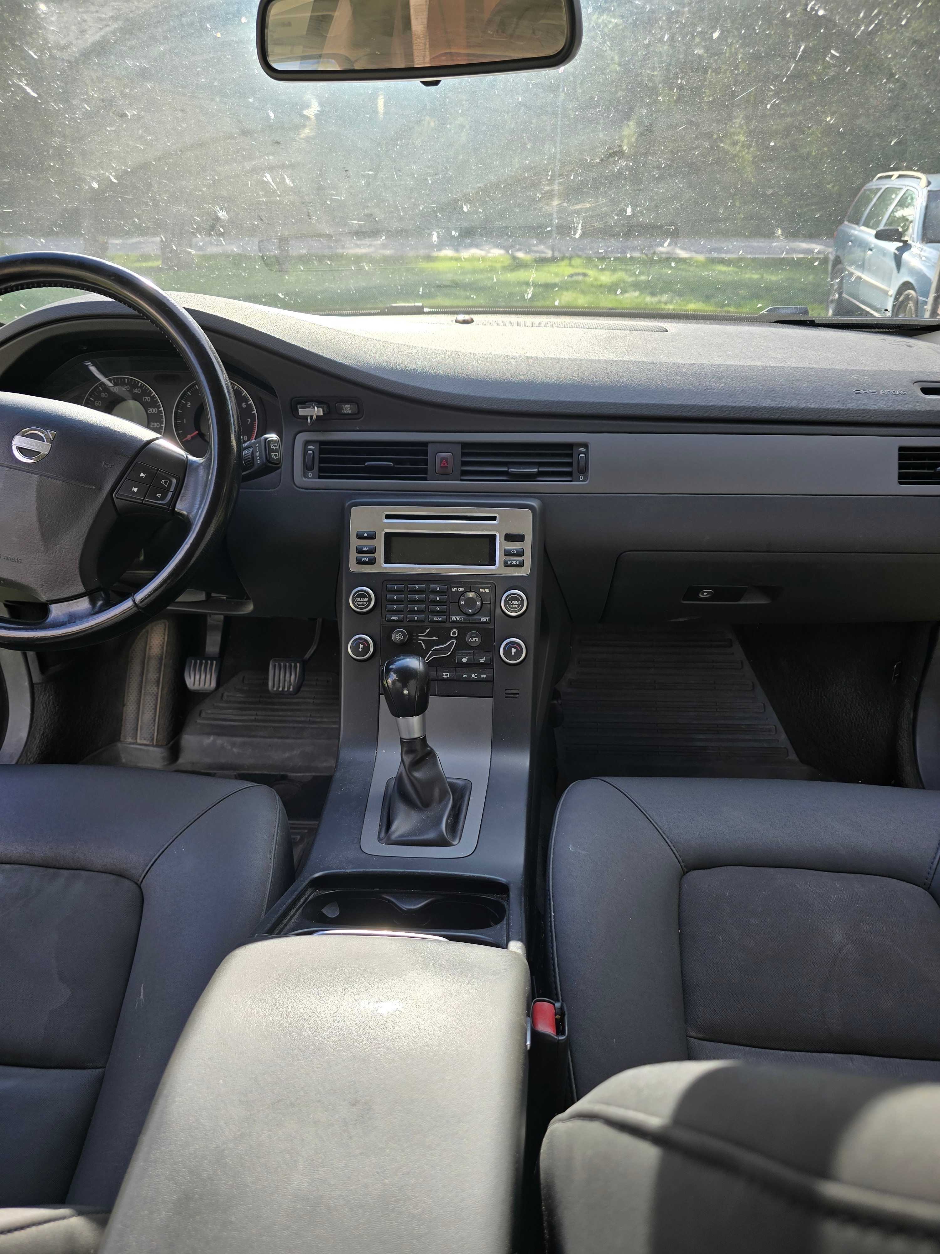 Volvo V70 2.0F Manuell 2009, bild 6/10