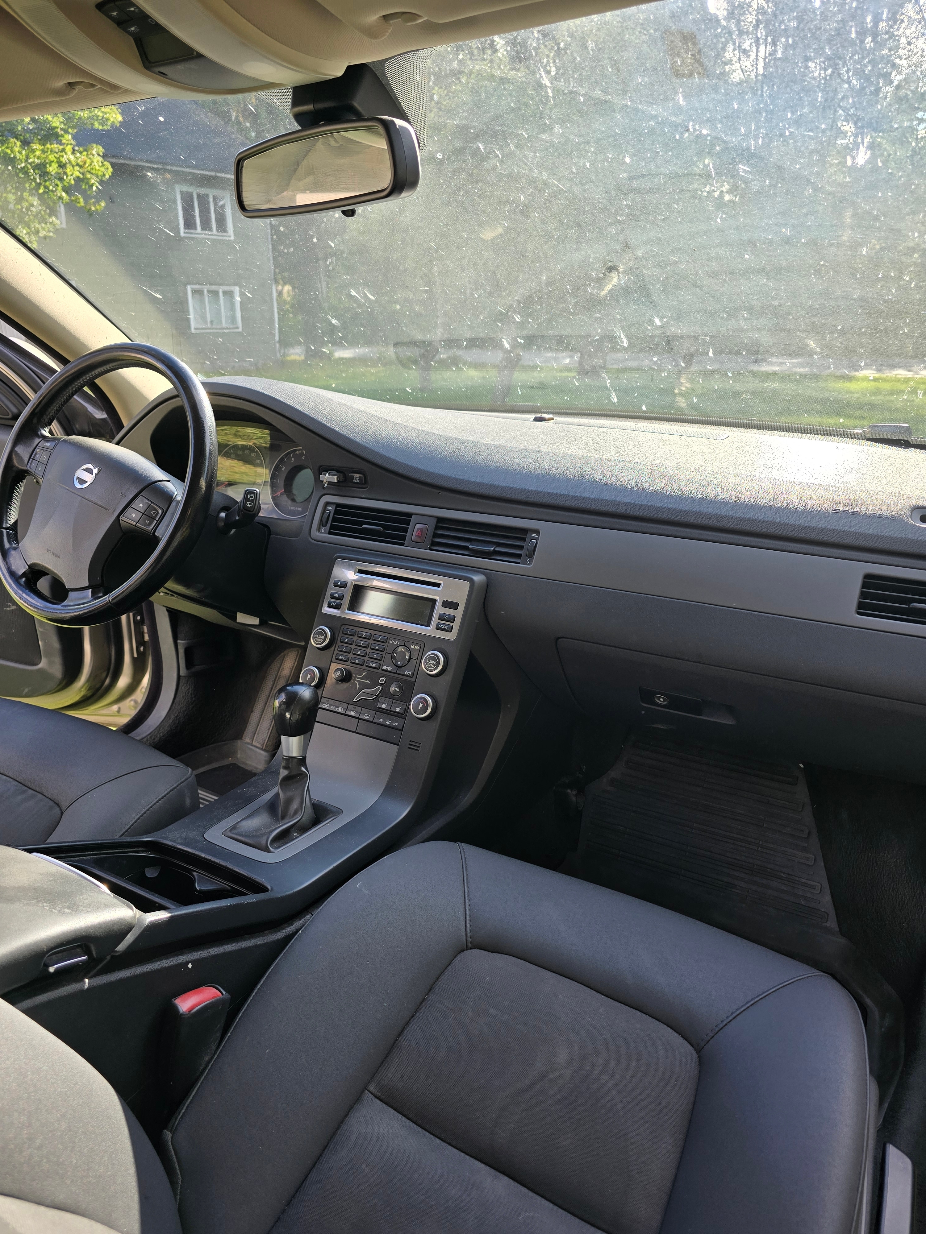 Volvo V70 2.0F Manuell 2009, bild 7/10