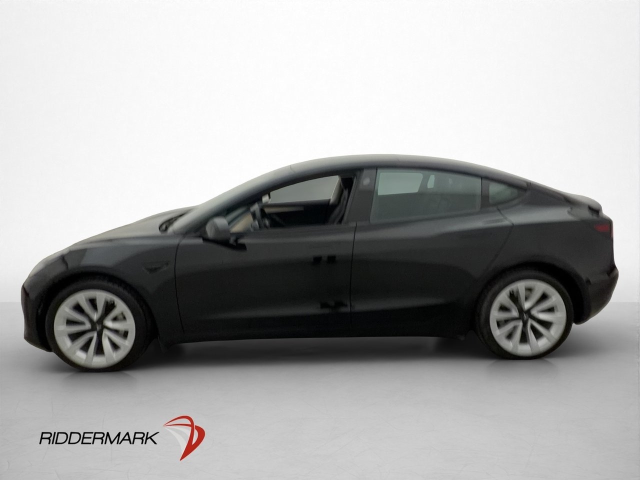 Tesla Model 3 2023, kuva 5/10