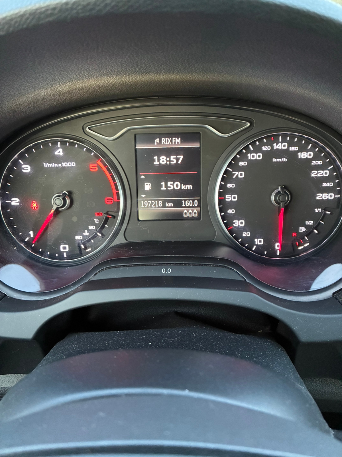 Audi A3 Sportback 1.6 TDI ultra Manuell 2015, photo 3/4
