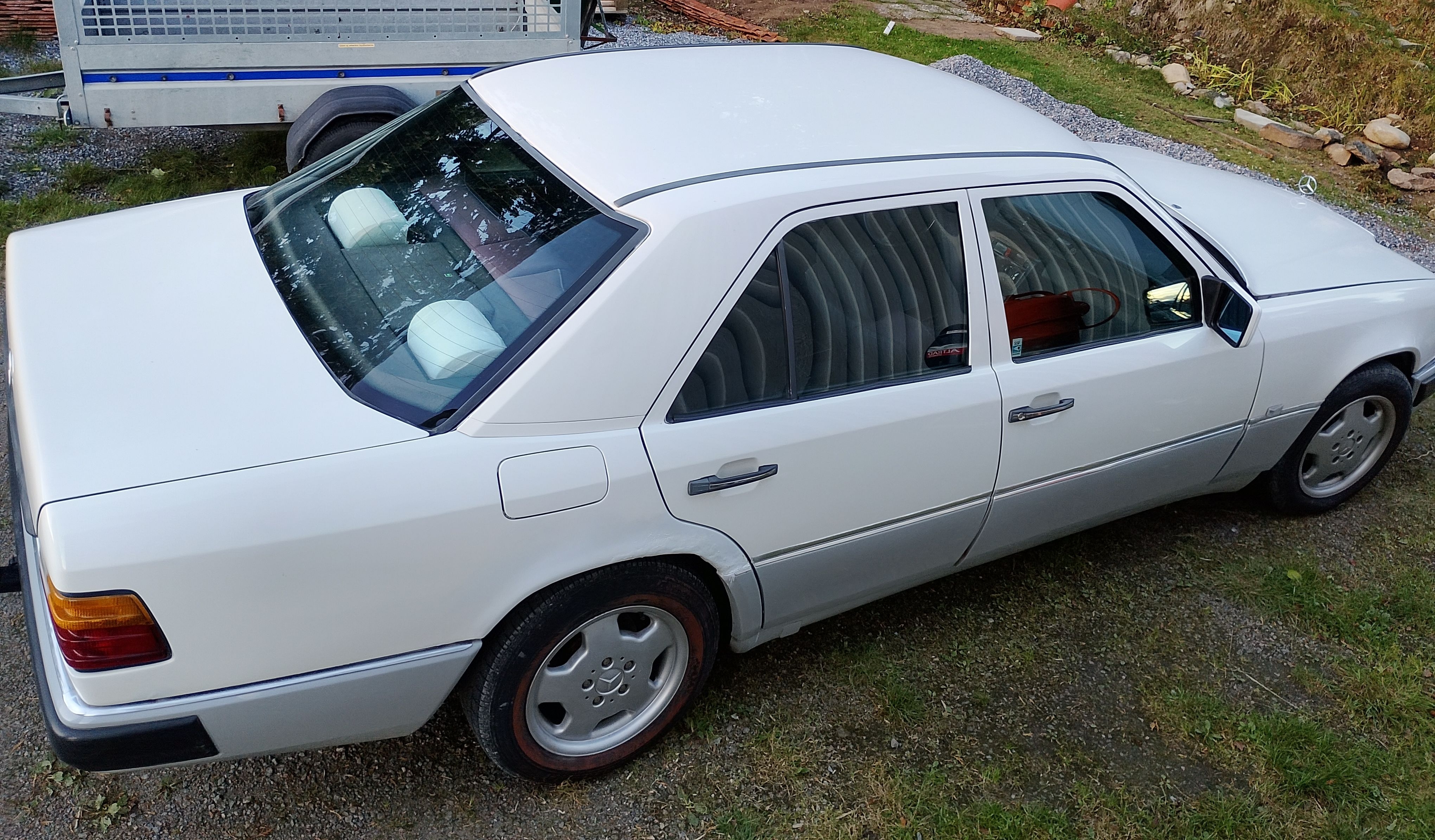 Mercedes-Benz 200 D Manuell 1987, bild 3/8