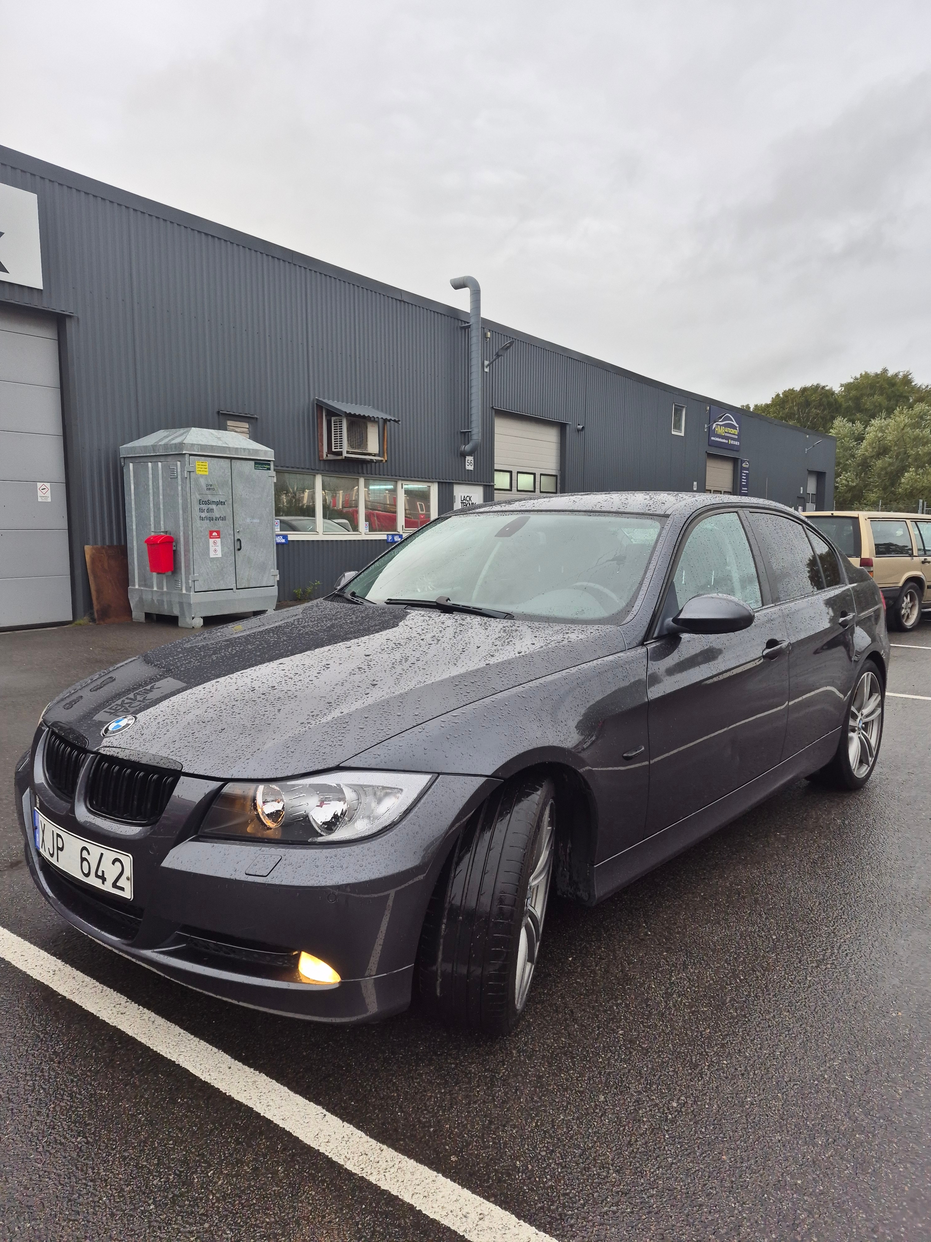 BMW 325 i Sedan Manuell 2006, kuva 3/10