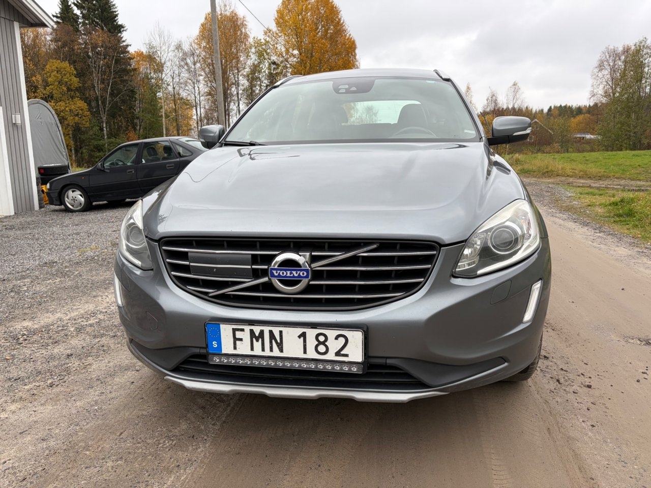 Volvo XC60 2017, kuva 6/9