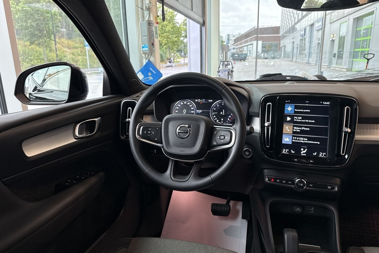 Volvo XC40 B4 Momentum Advanced Pro Edt 2022, bild 5/10
