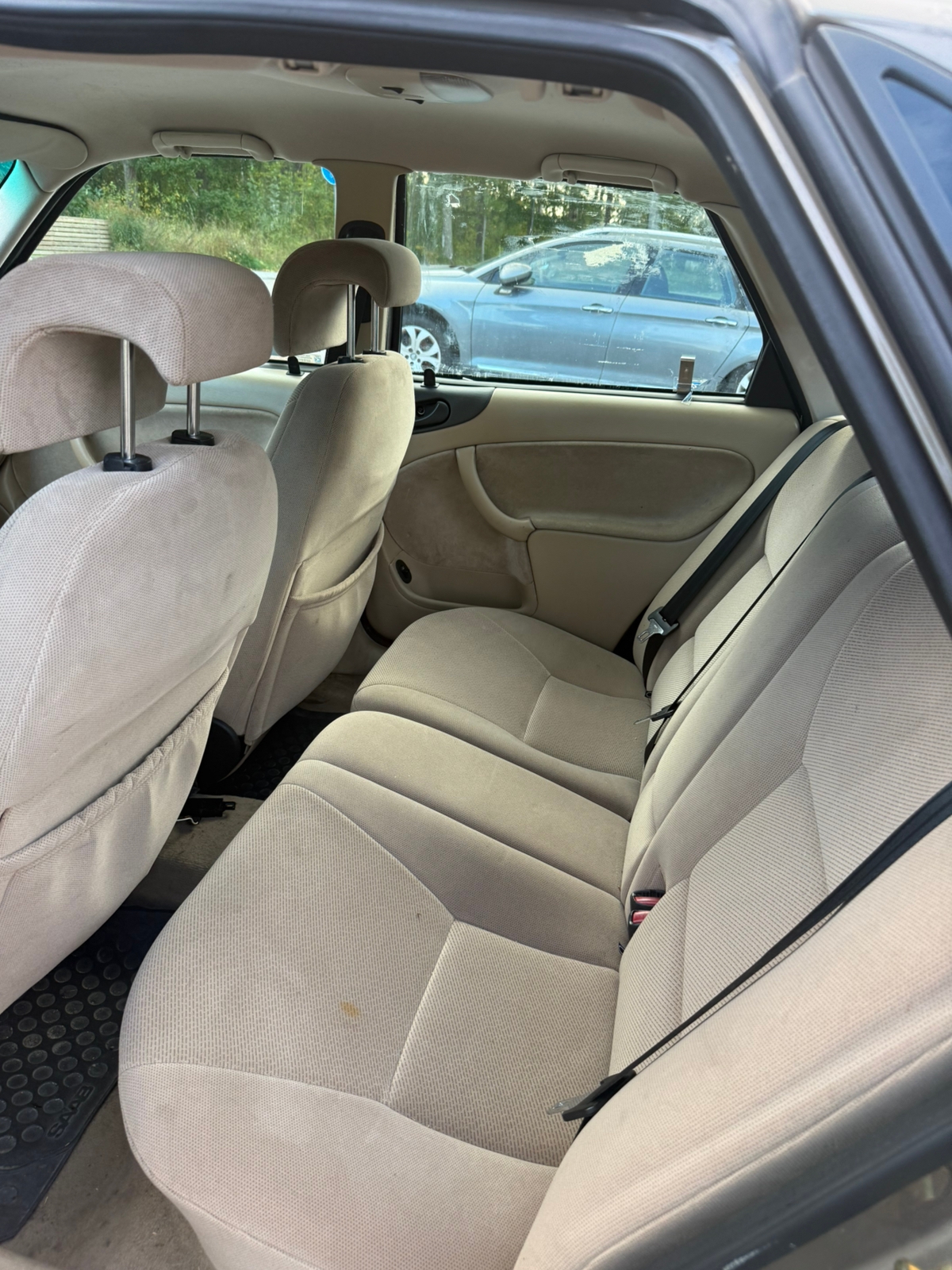 Saab 9-3 5-dörrar 2.0 T Manuell 2002, photo 5/5