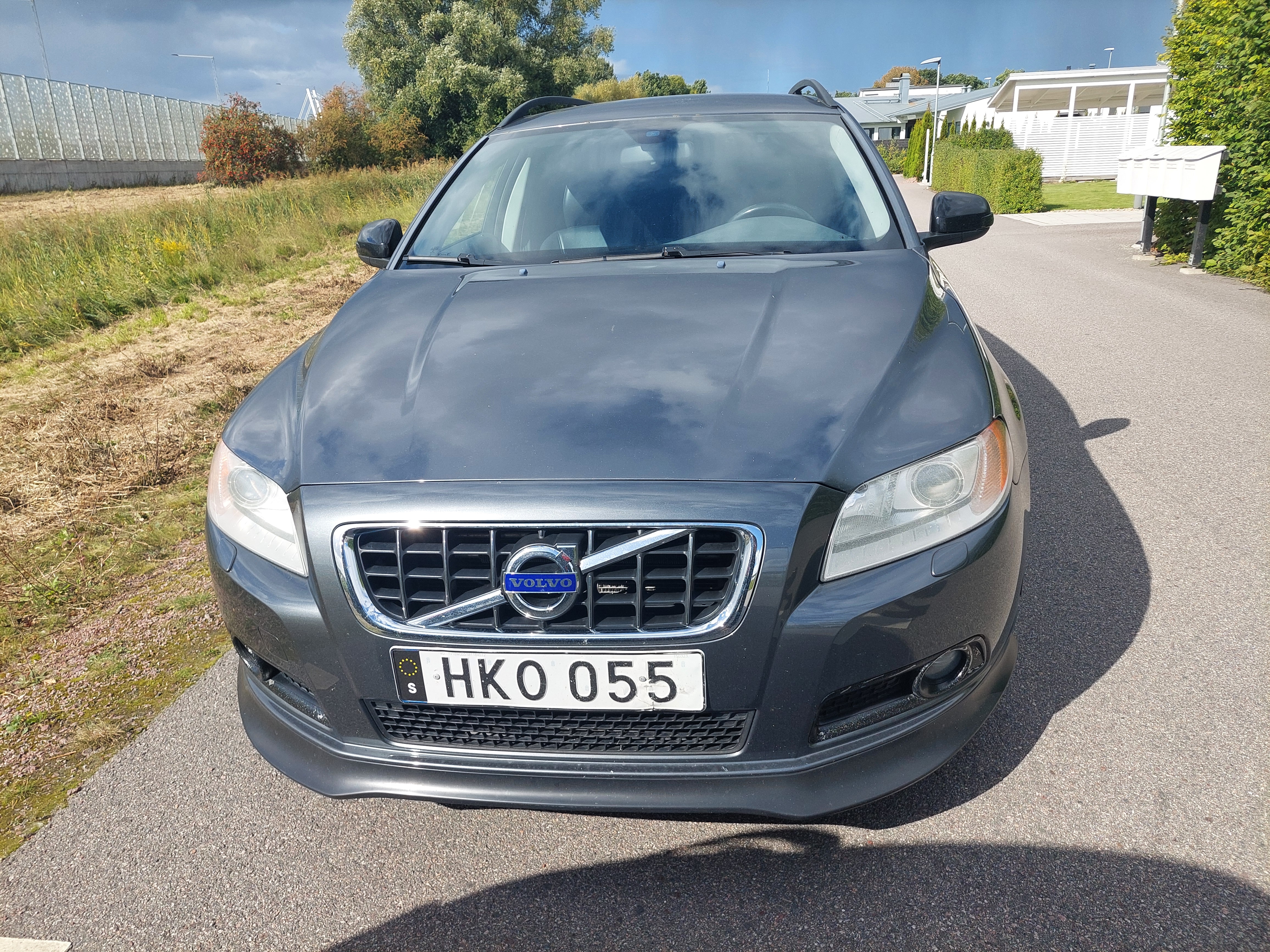 Volvo V70 2.5FT Manuell 2011, bild 2/8