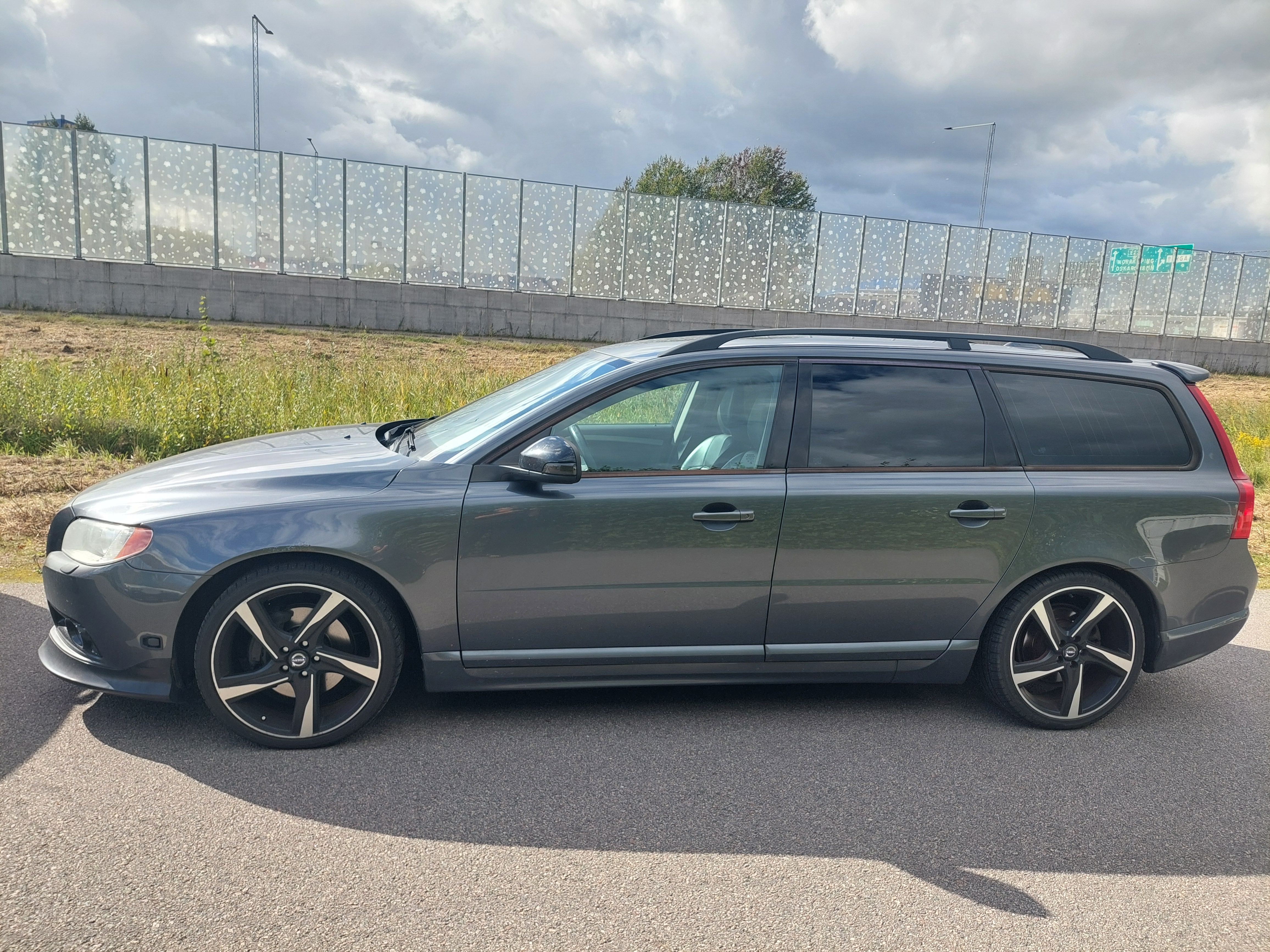 Volvo V70 2.5FT Manuell 2011, bild 3/8