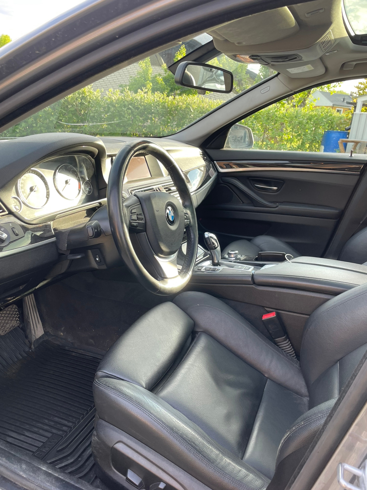 BMW 520 d Touring Steptronic 2014, kuva 6/9