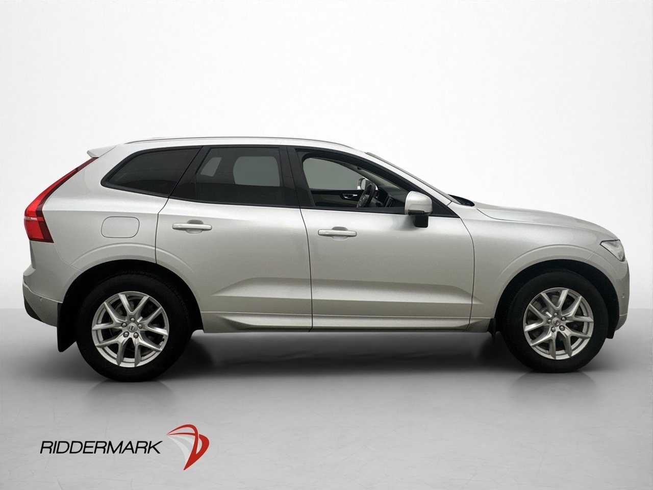 Volvo XC60 B5 AWD Momentum VOC Pano 2020, bild 6/38