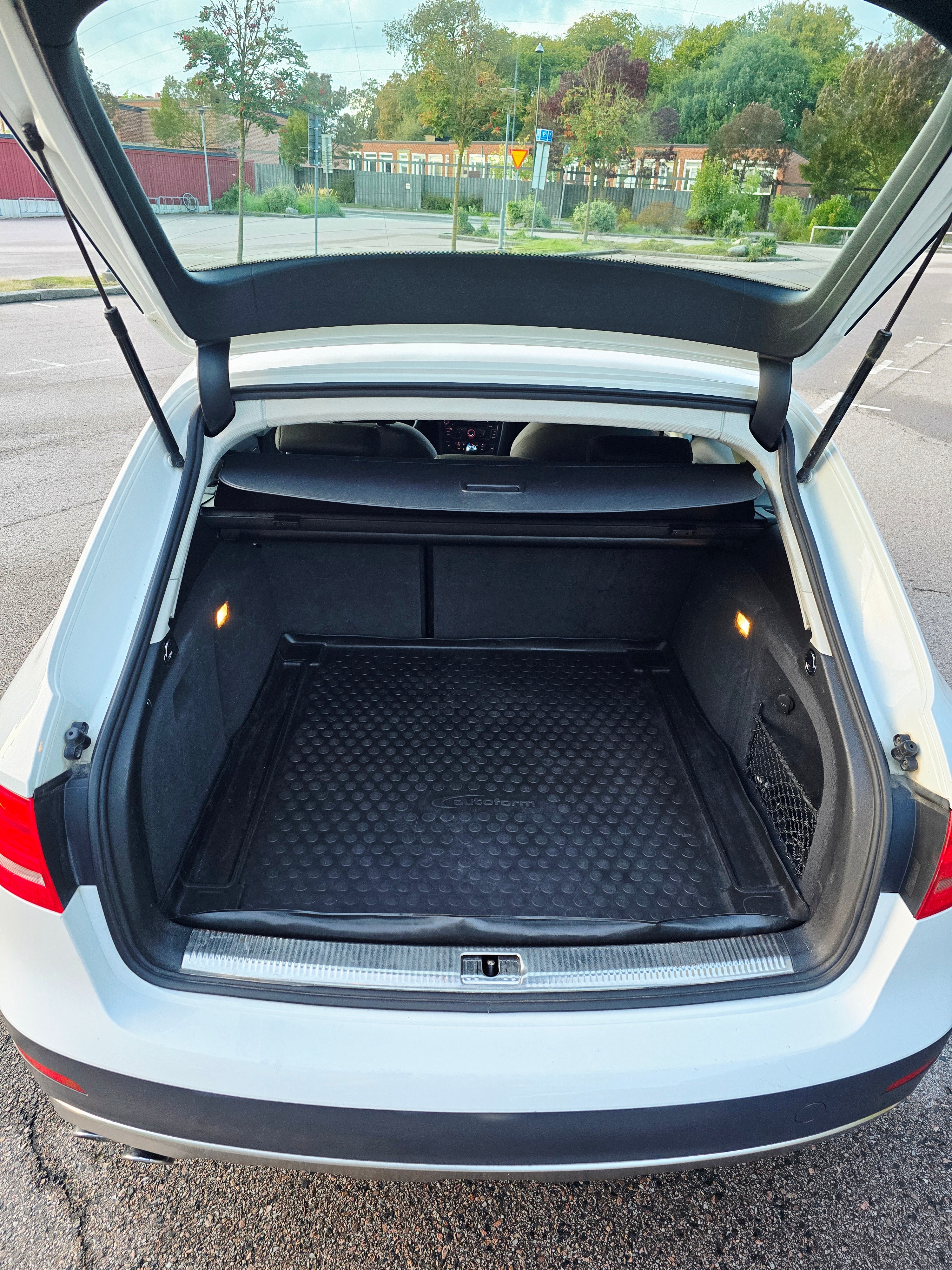 Audi A4 allroad 2012, bild 6/9