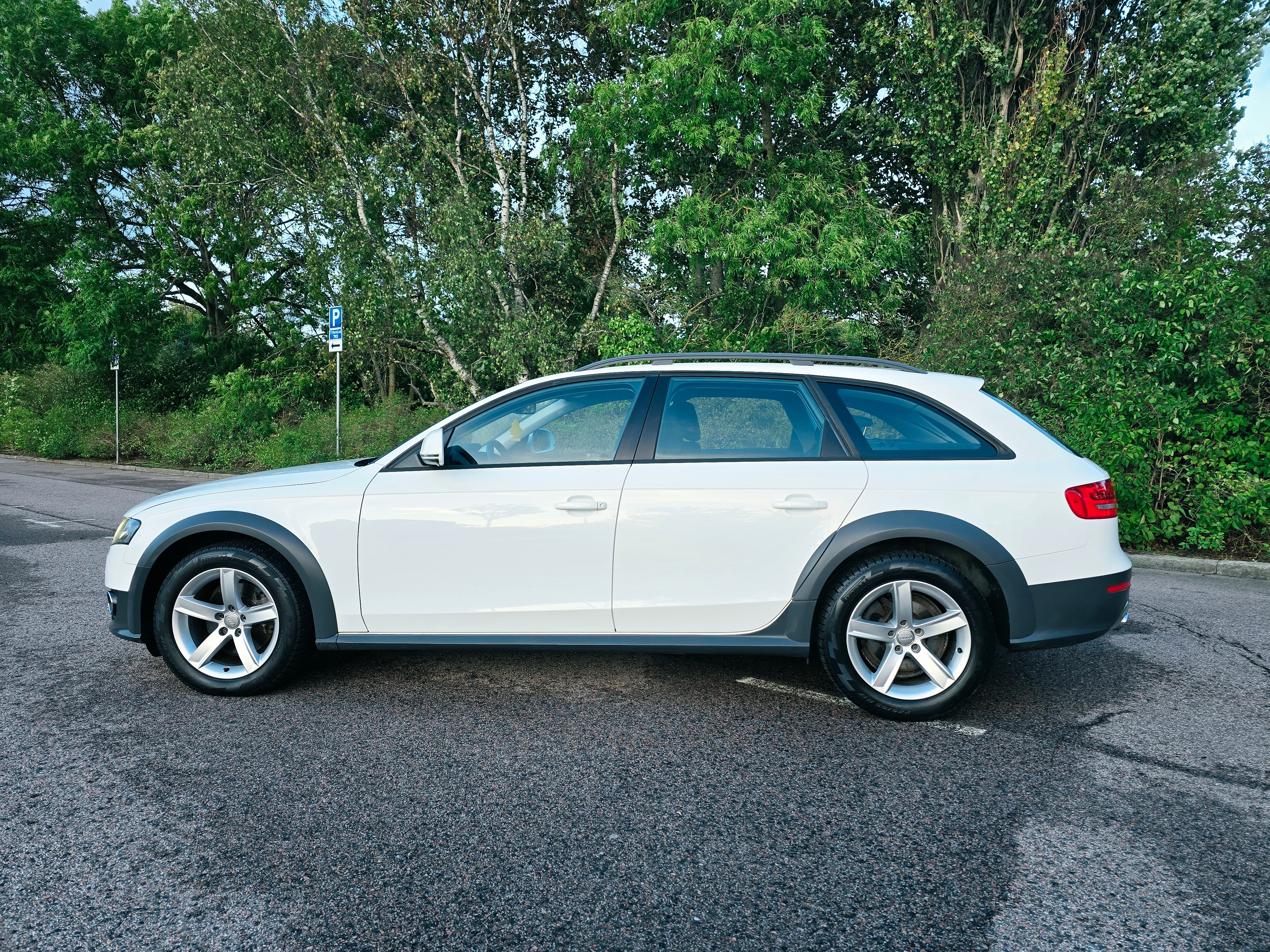 Audi A4 allroad 2012, bild 4/9