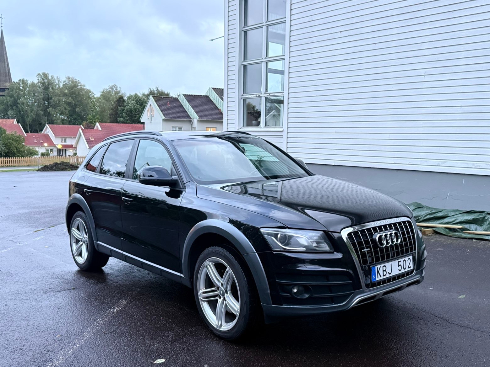 Audi Q5 3.0 TDI V6 DPF quattro S Tronic 2010, photo 2/9
