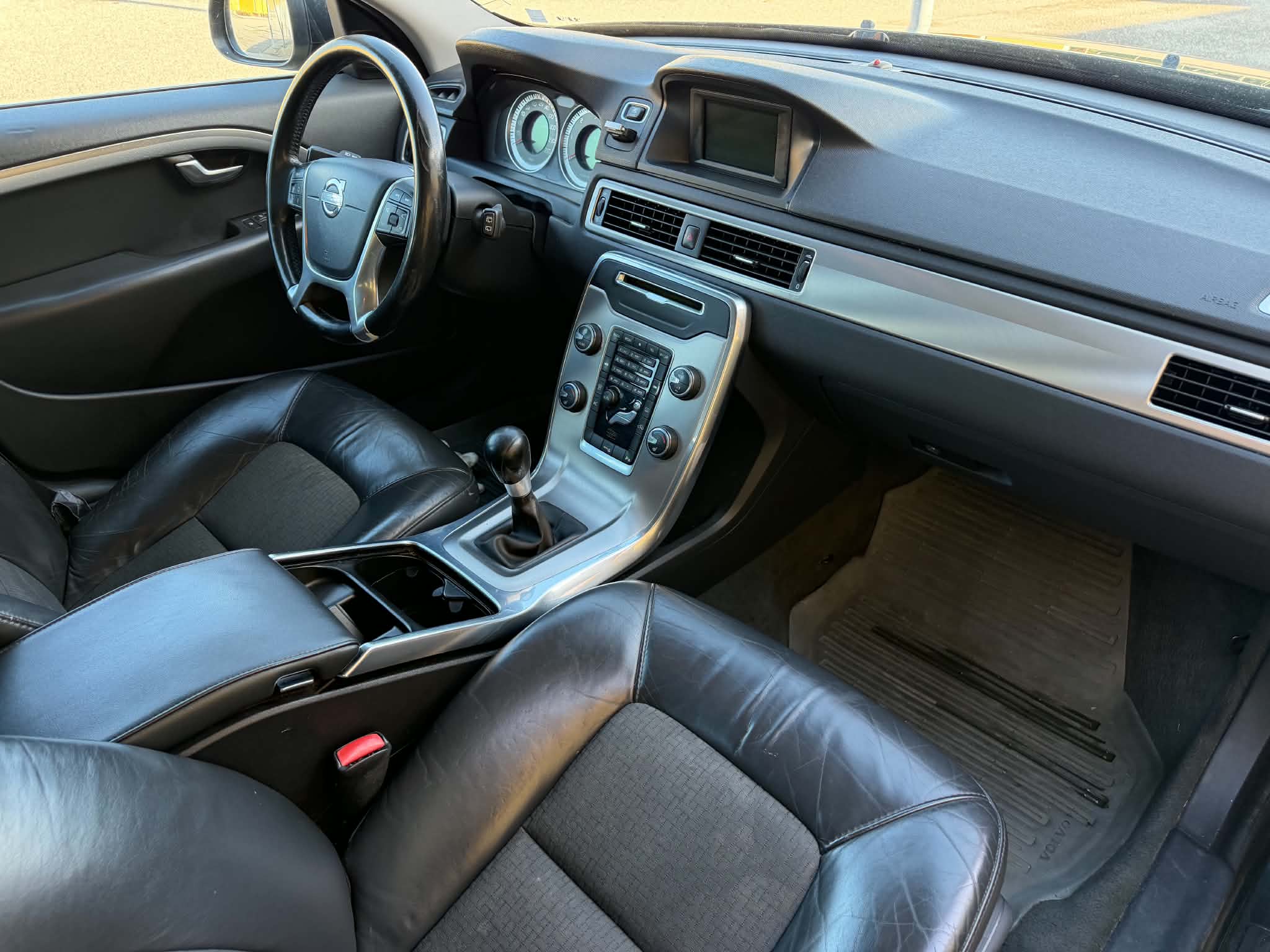 Volvo V70 D3 Manuell 2012, bild 4/10