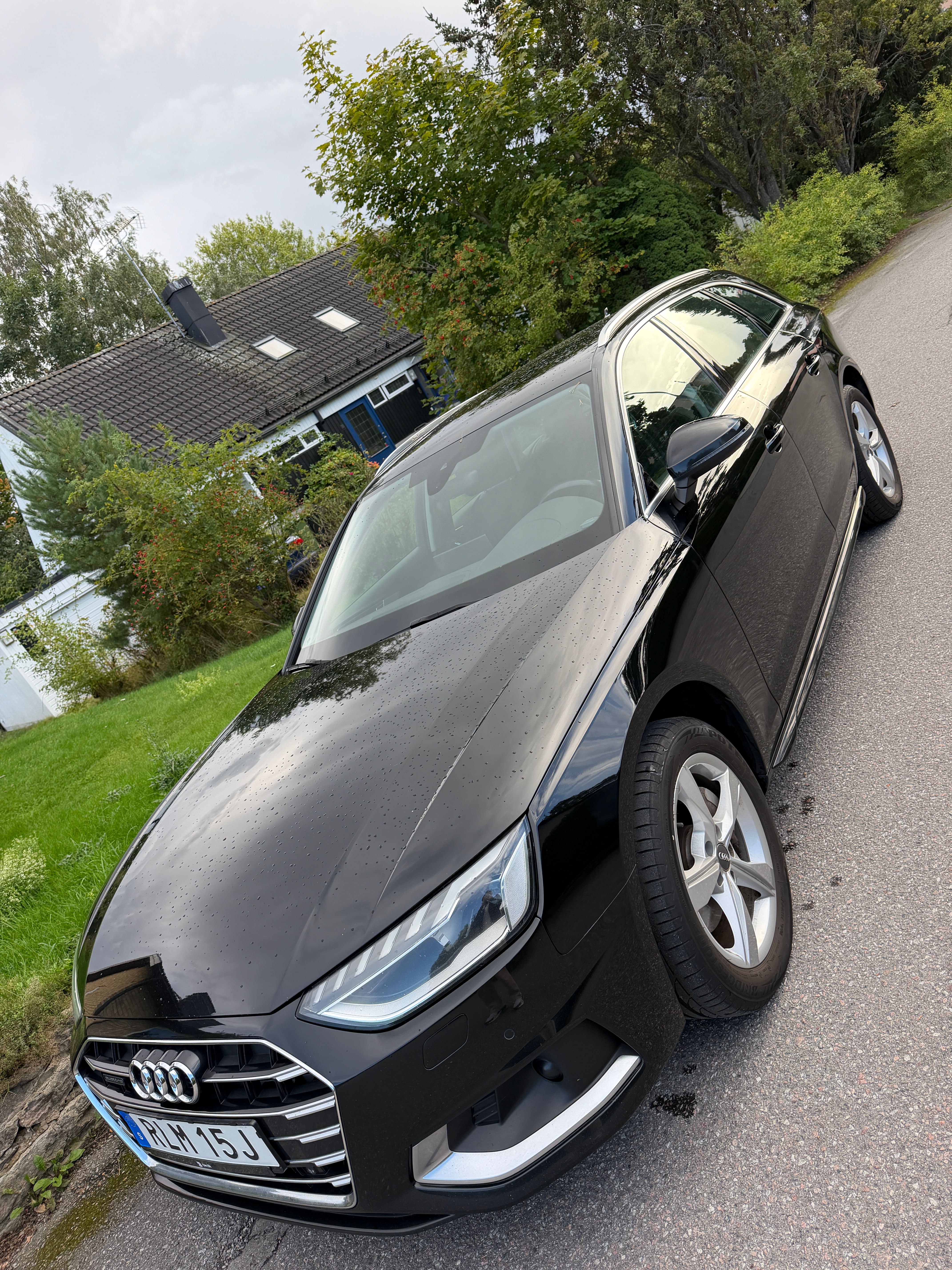 Audi A4 2020, bild 3/7