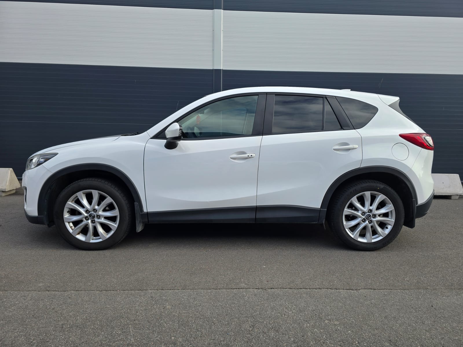 Mazda CX-5 2.2 SKYACTIV-D AWD Automatisk 2012, bild 3/6