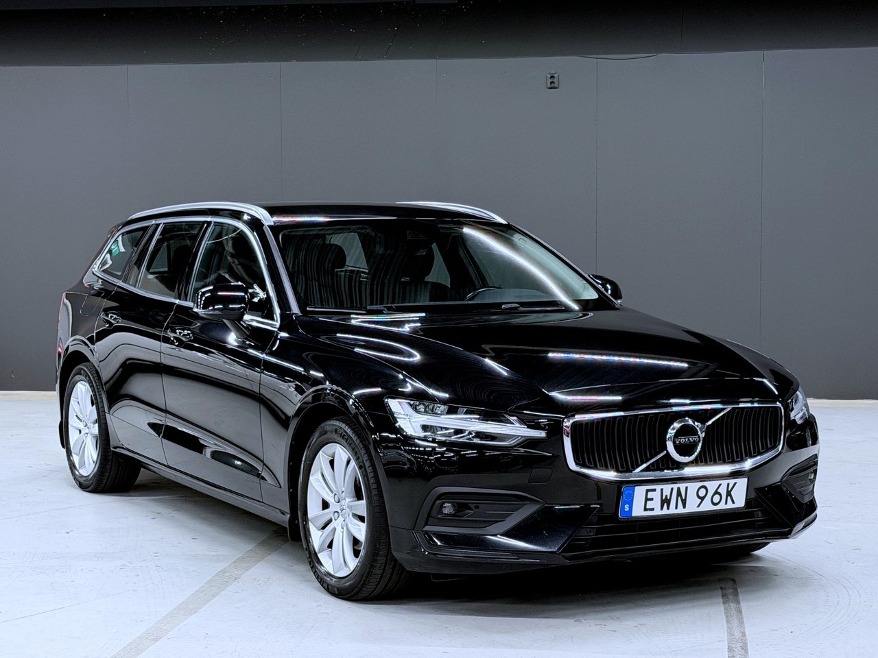 Volvo V60 2021, bild 4/10