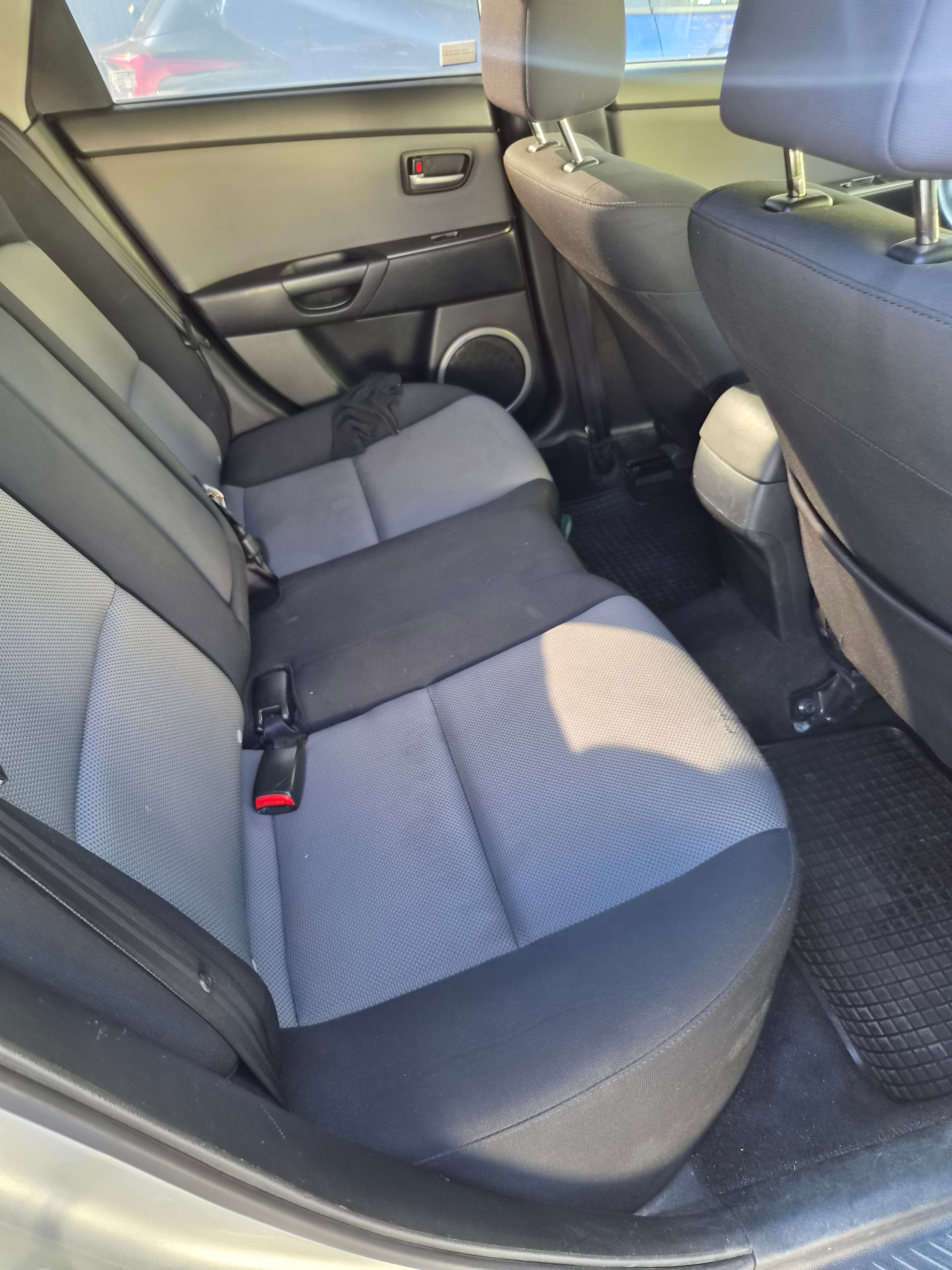 Mazda 3 Sport 2.0 MZR Manuell 2007, bild 6/7