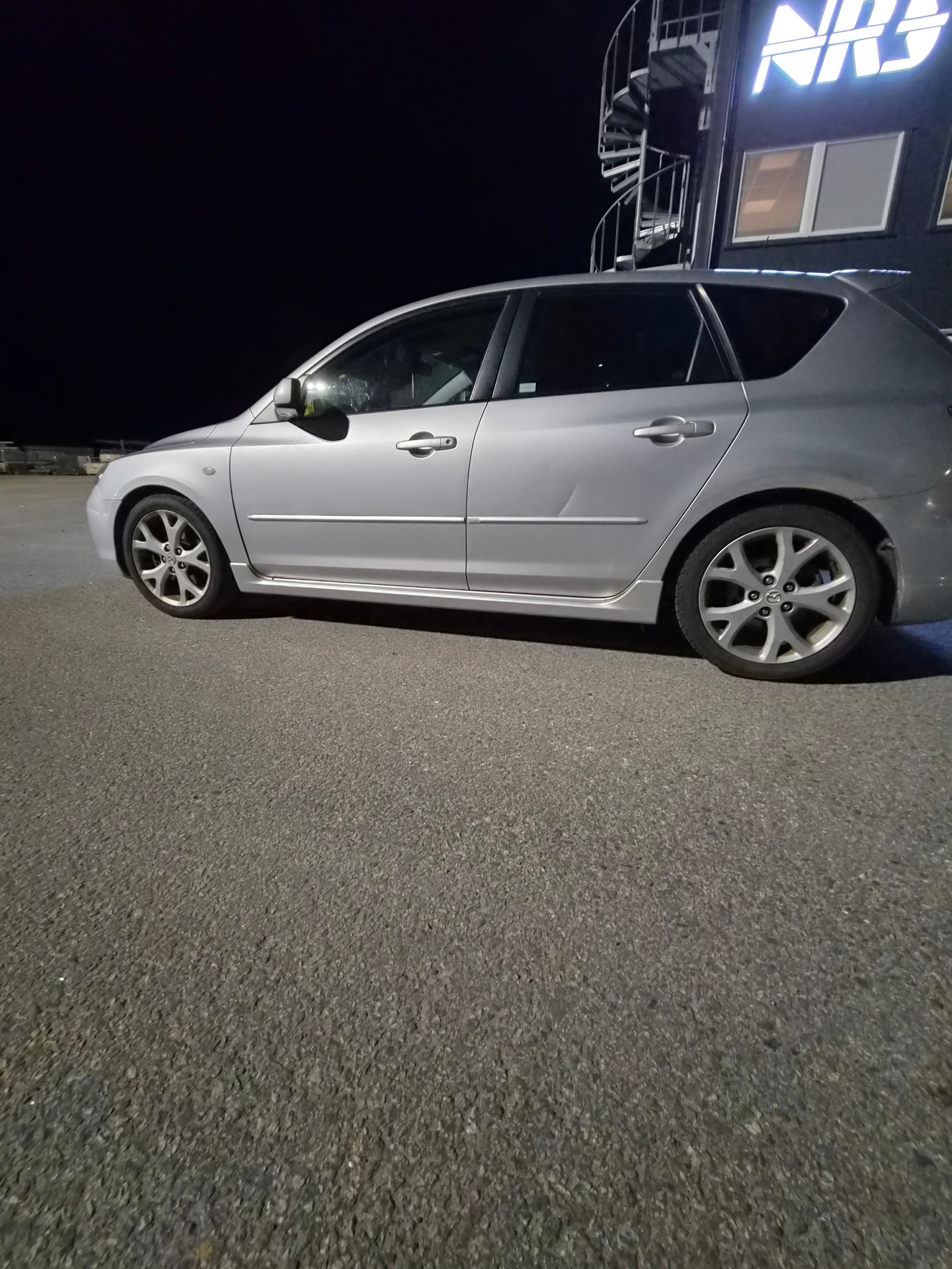Mazda 3 Sport 2.0 MZR Manuell 2007, bild 2/7