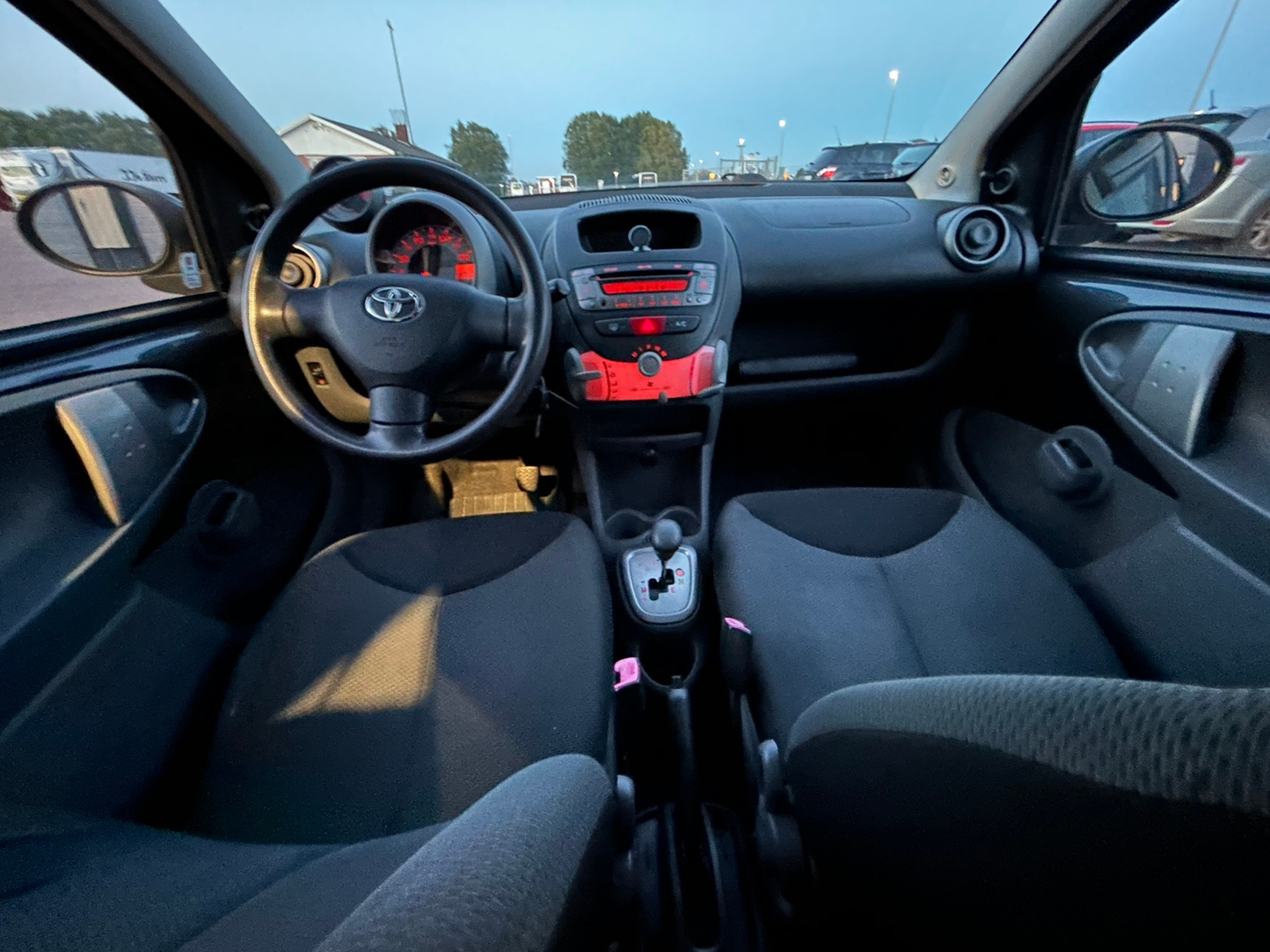 Toyota Aygo 5-dörrar 1.0 VVT-i MultiMode 2007, bild 6/7