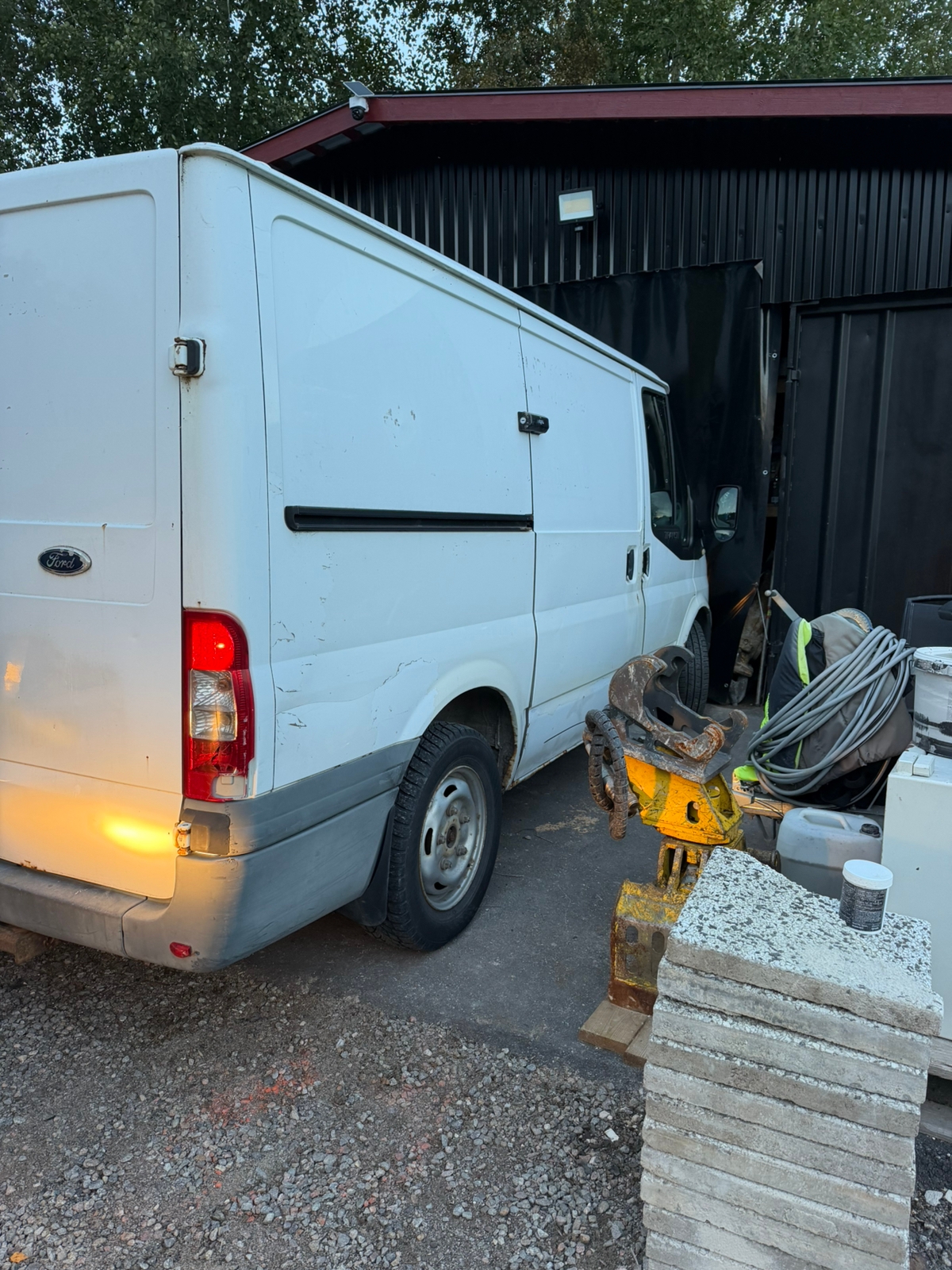 Ford Transit T260 2.2 TDCi Manuell 2009, bild 3/6